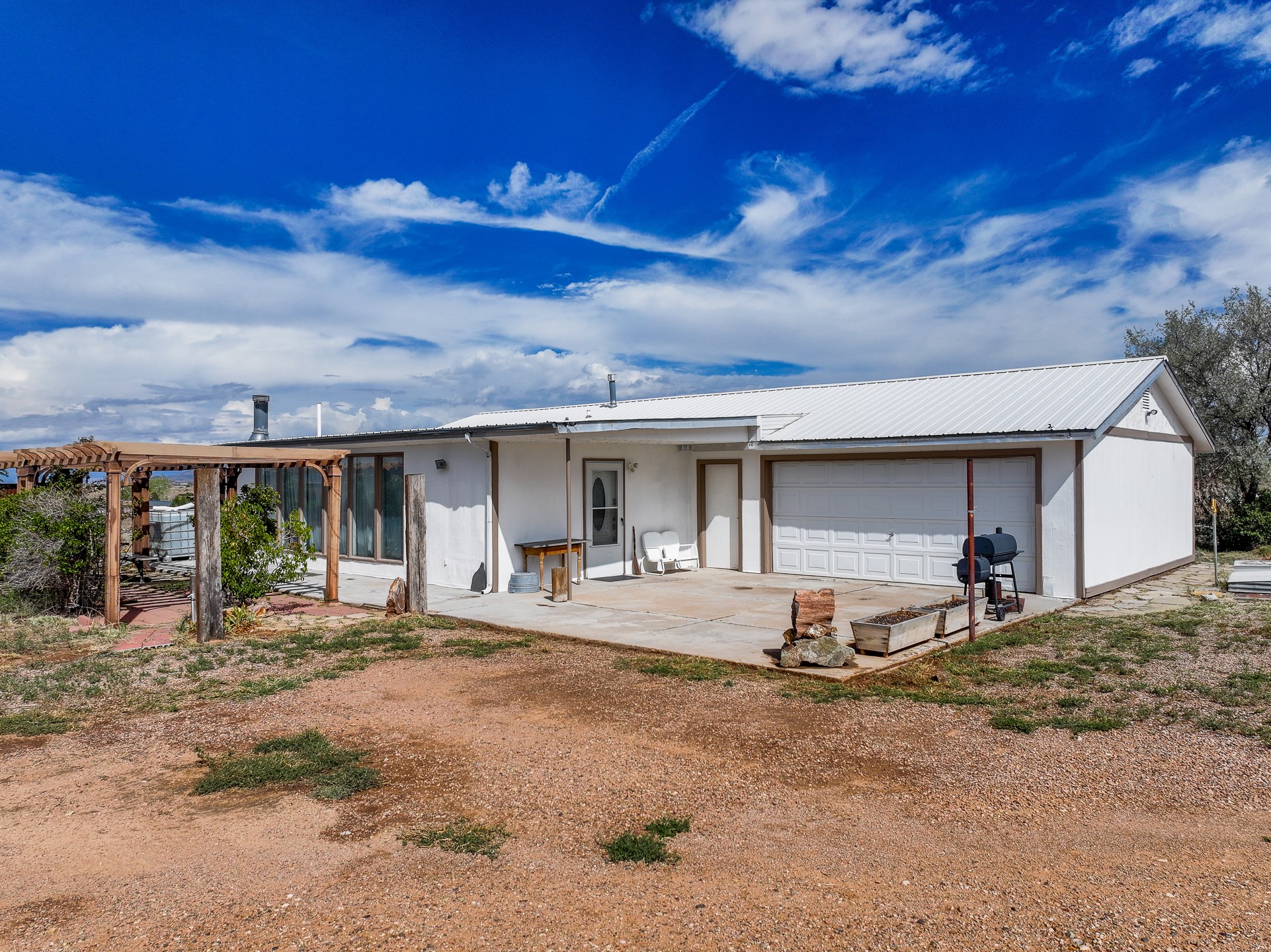 44 Willow Branch