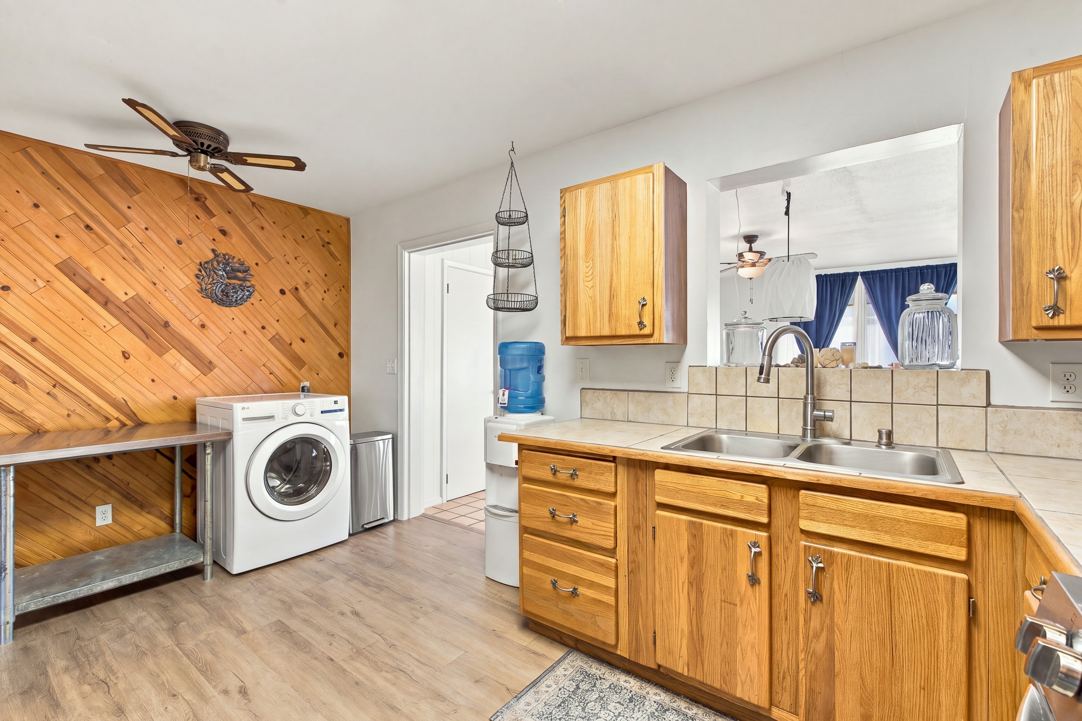 44 Willow Branch