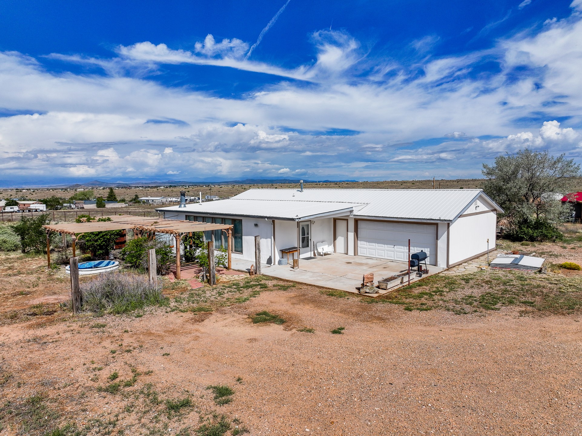 44 Willow Branch