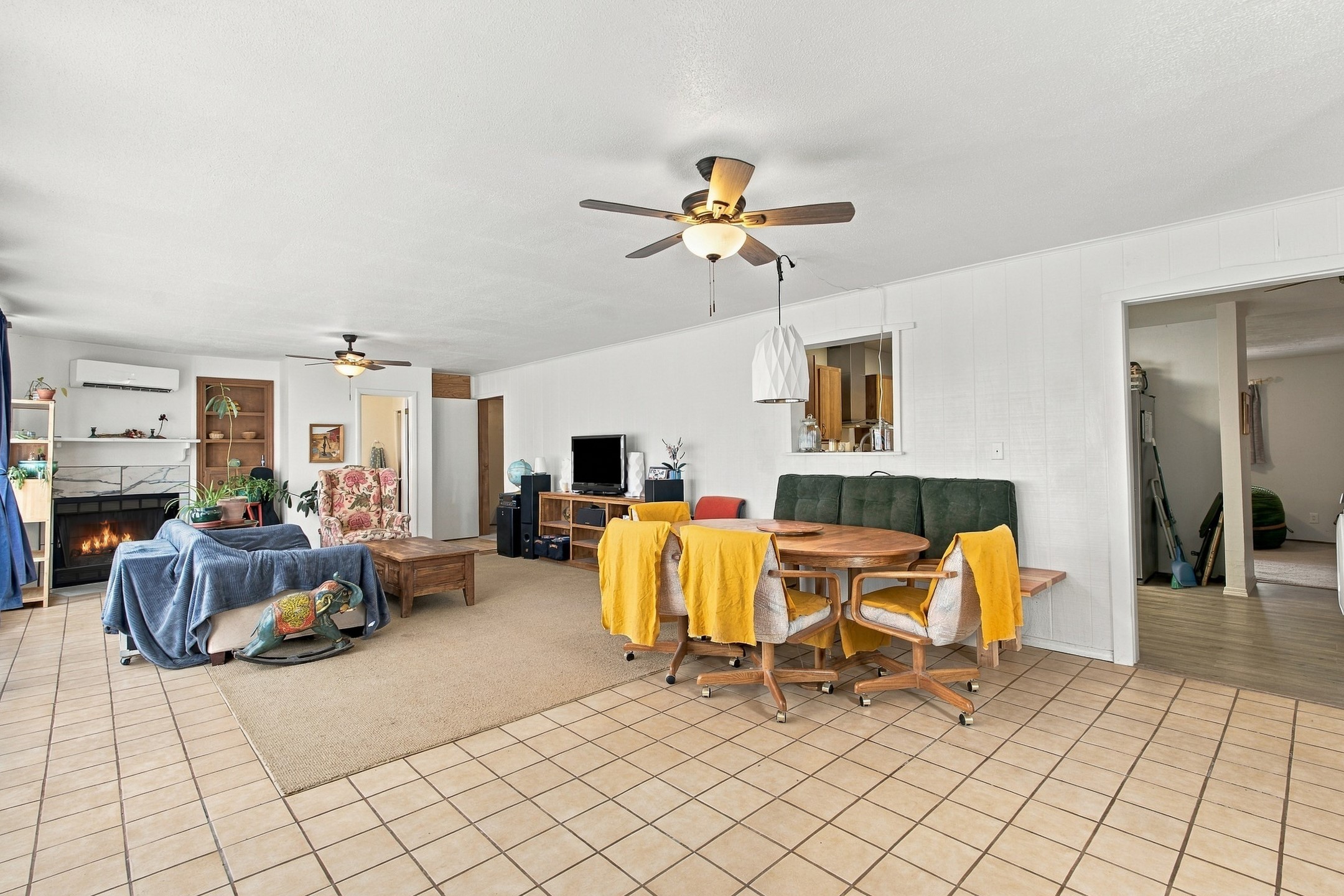 44 Willow Branch