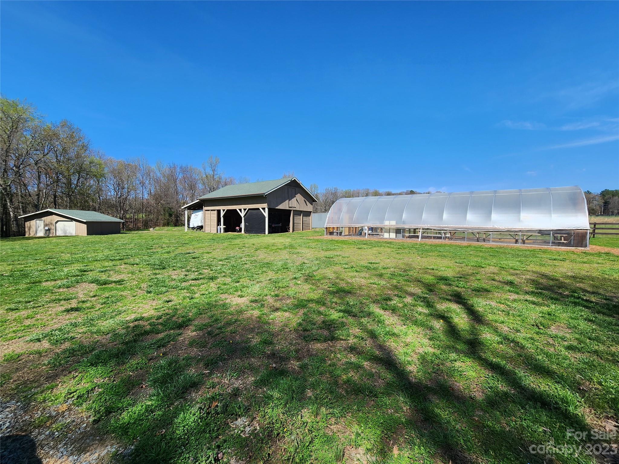 1101 Running Brook Road