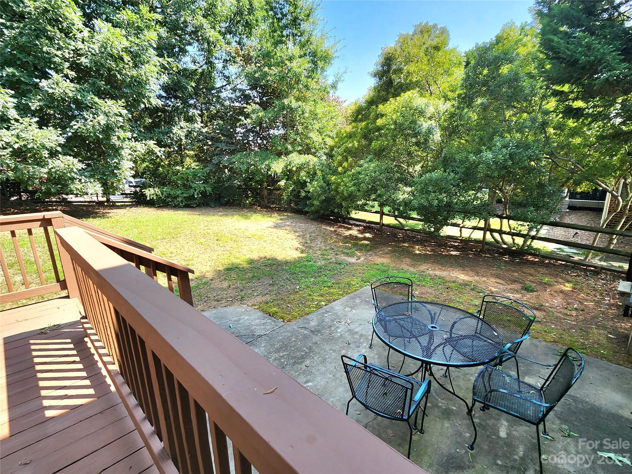 2521 Bellingham Drive NW