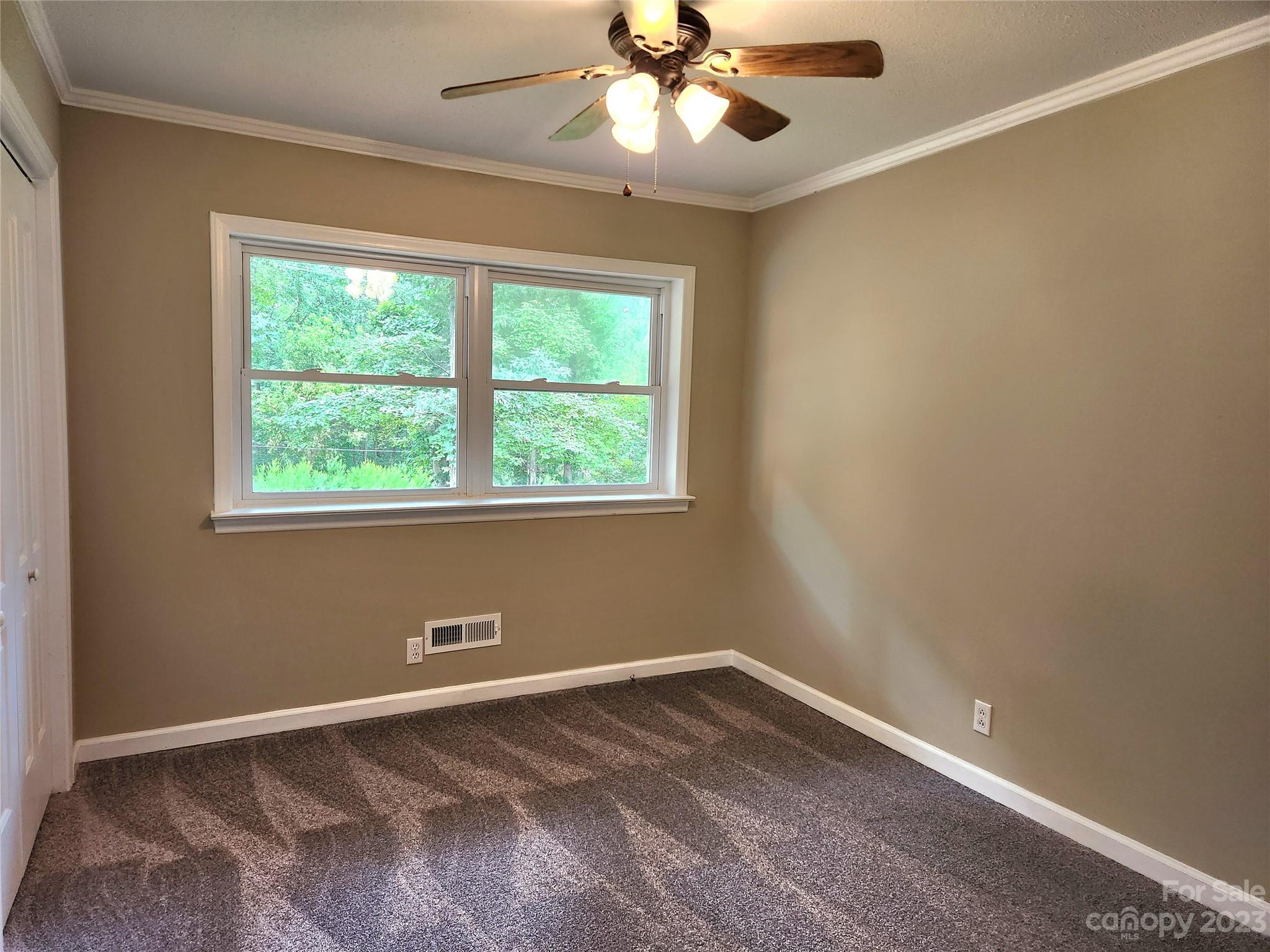 4677 Club View Drive