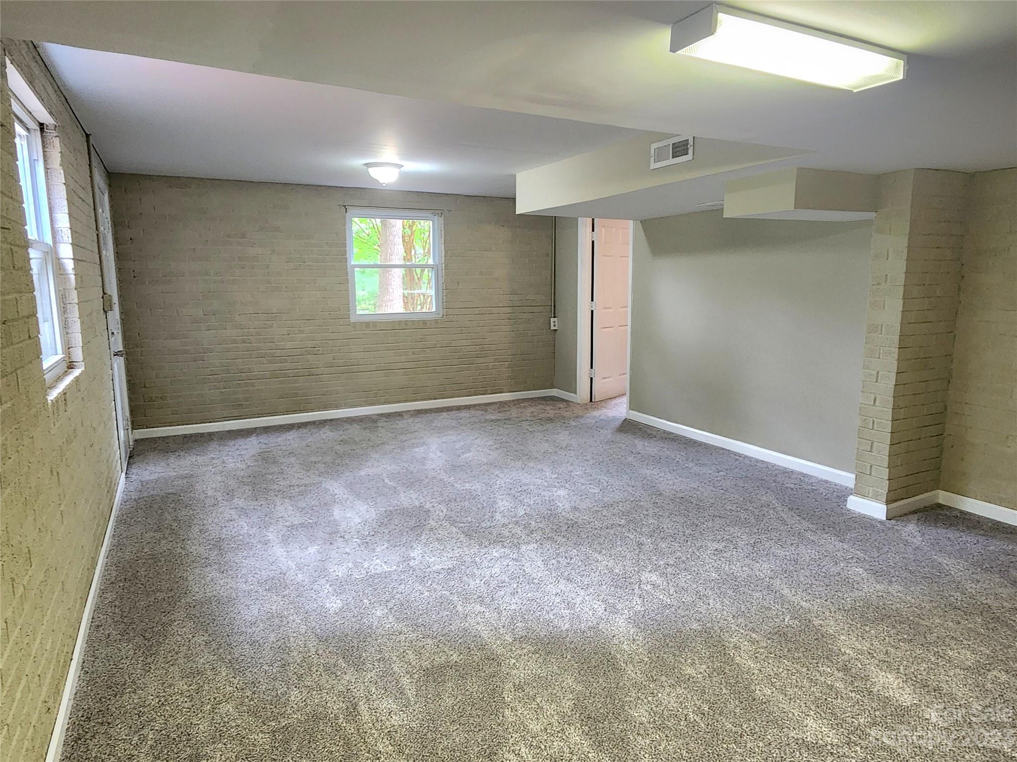 4677 Club View Drive