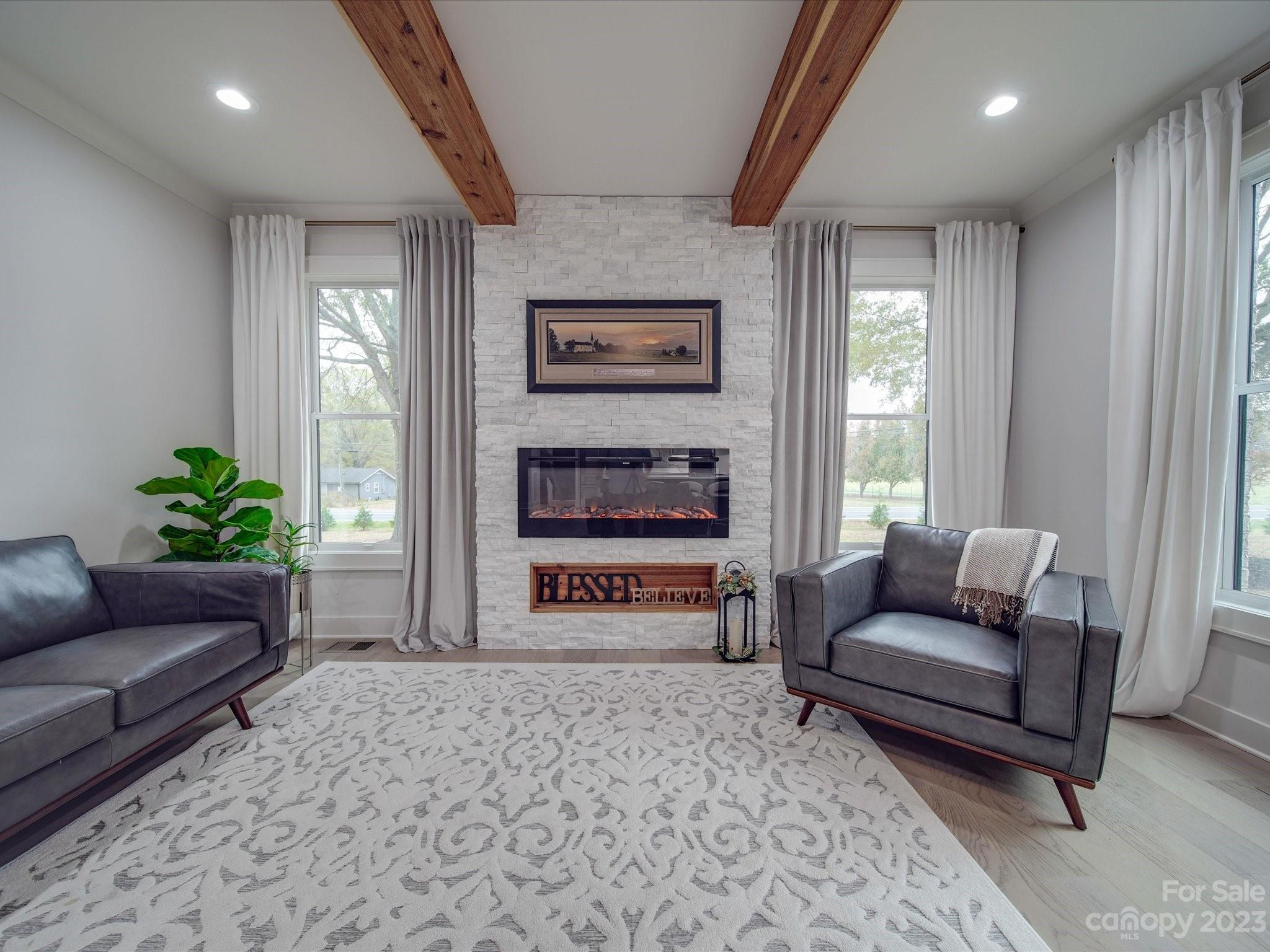 100 Water Oak Lane