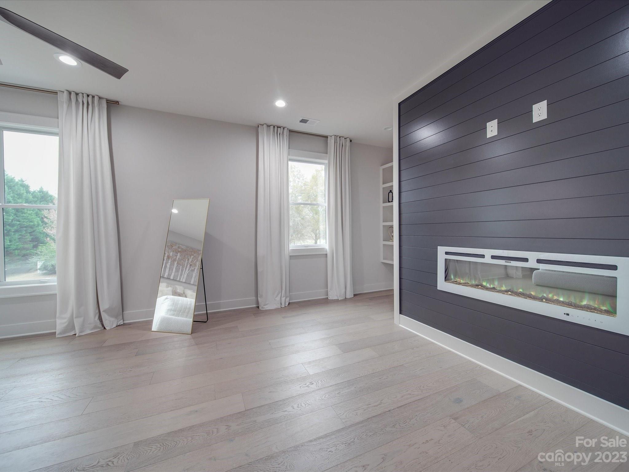100 Water Oak Lane