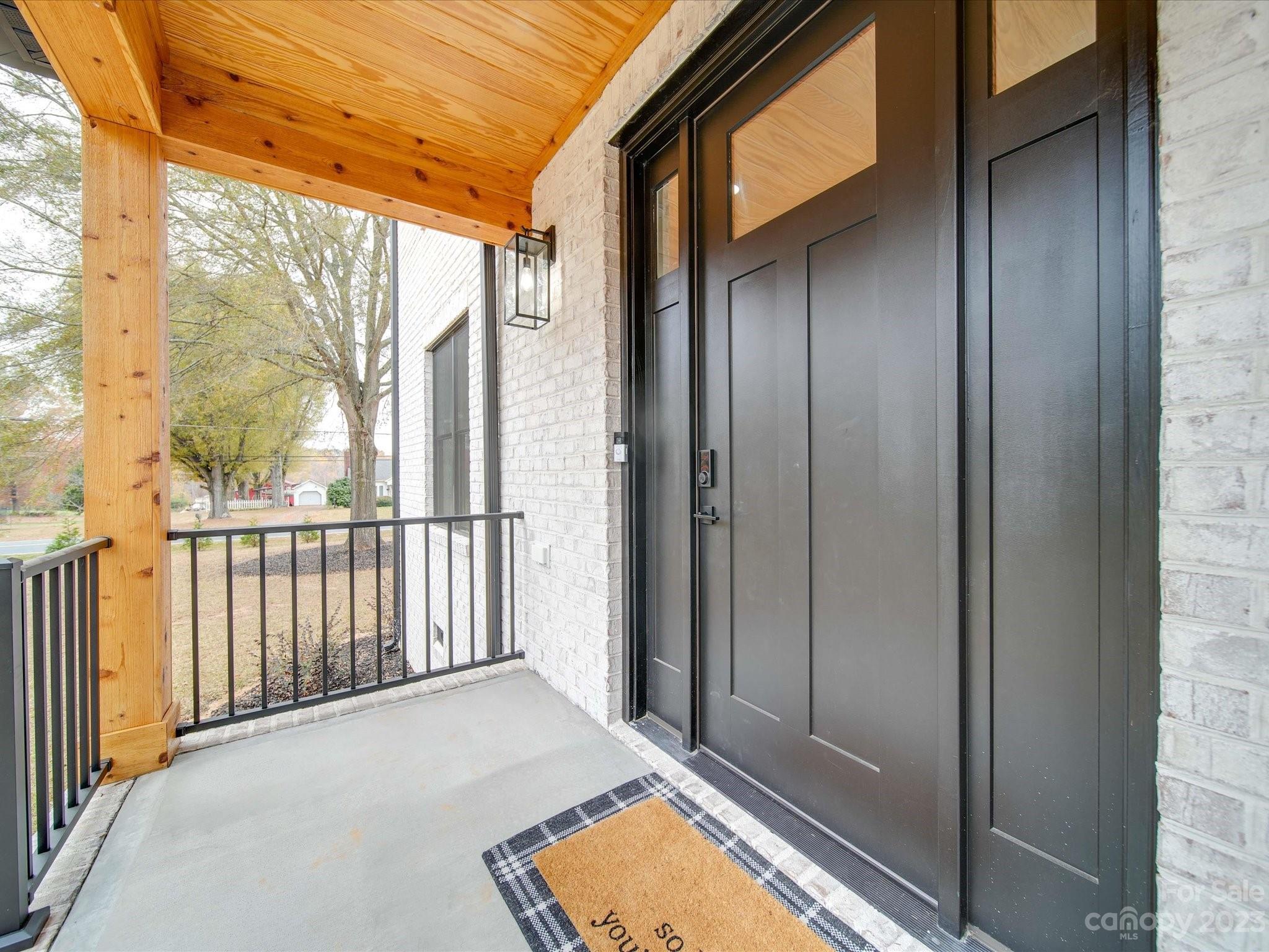 100 Water Oak Lane