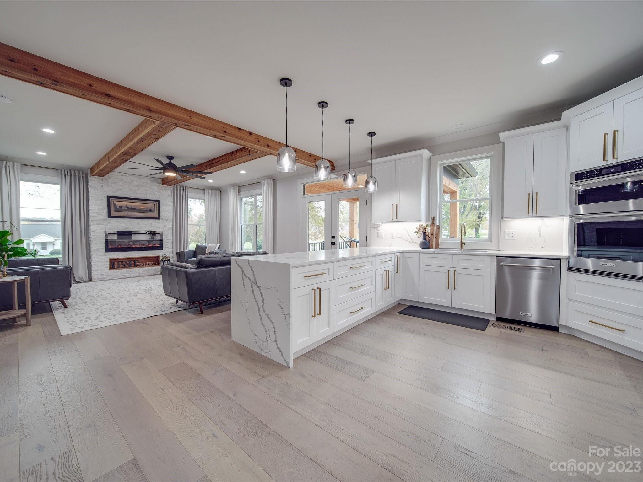 100 Water Oak Lane
