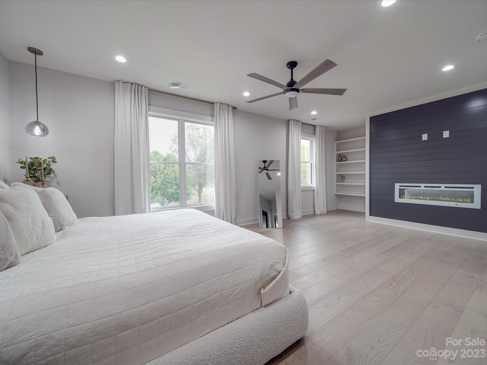 100 Water Oak Lane