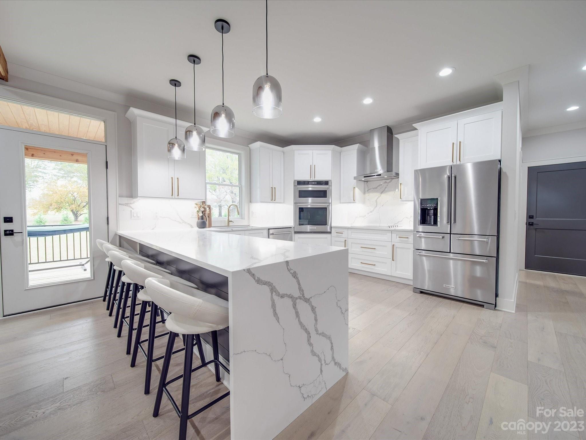 100 Water Oak Lane