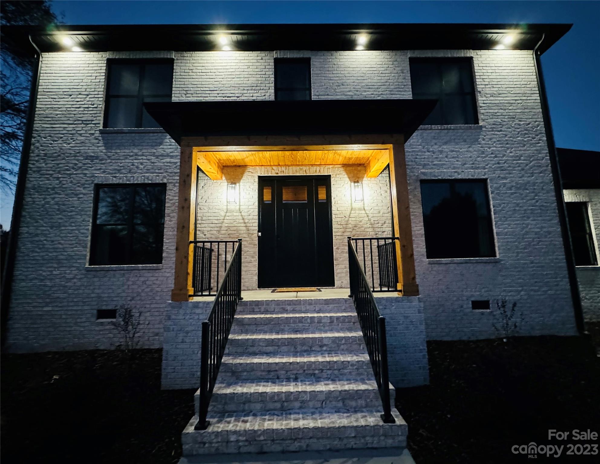 100 Water Oak Lane