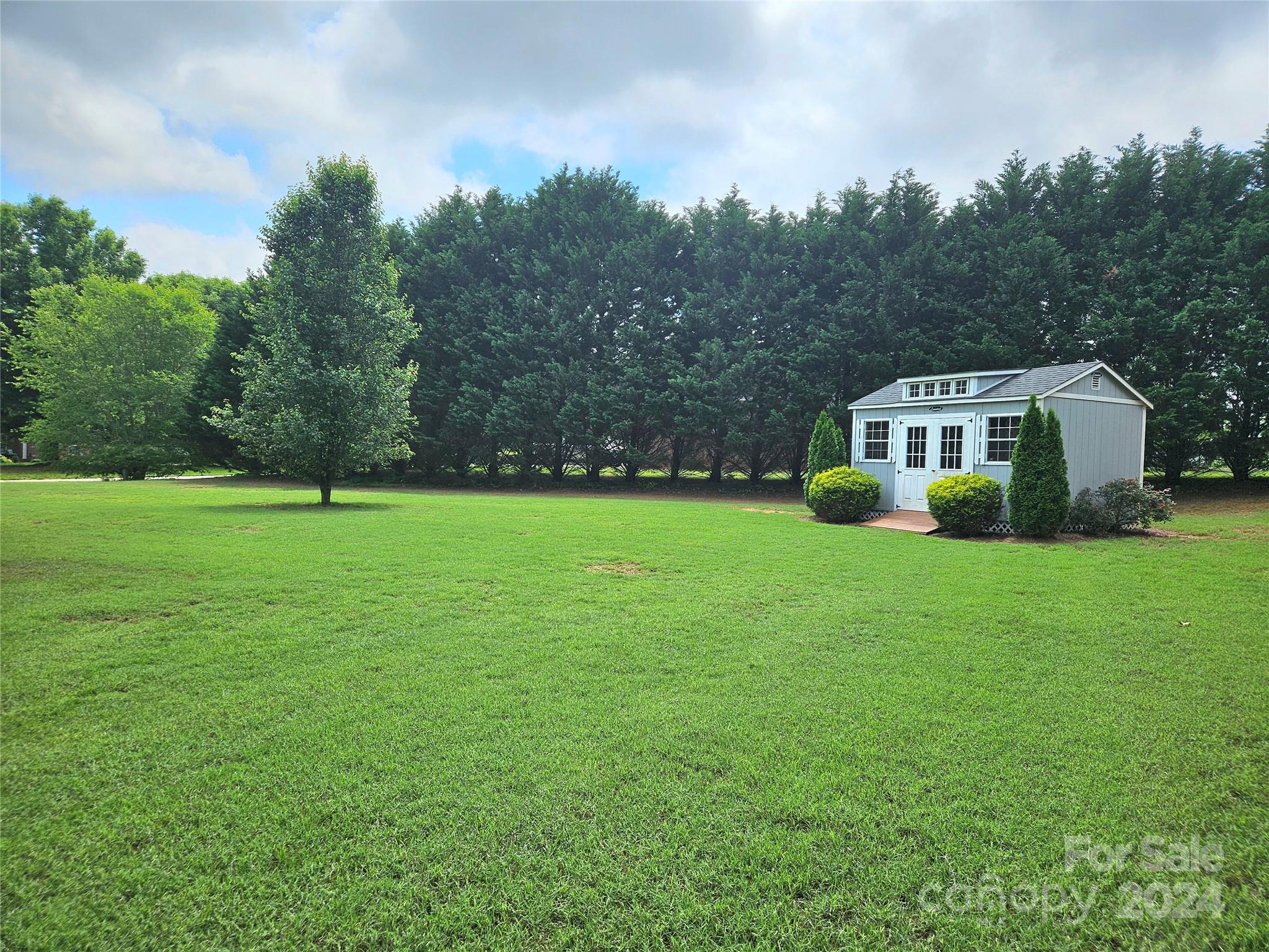 4001 Honeybrook Court