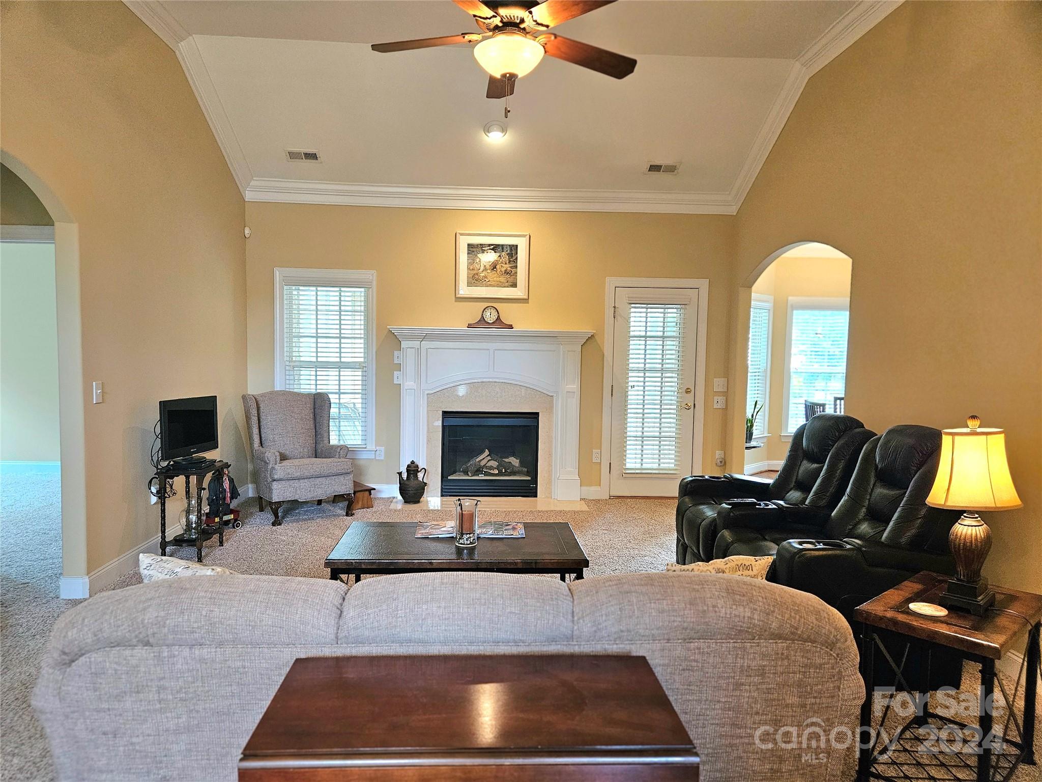 4001 Honeybrook Court