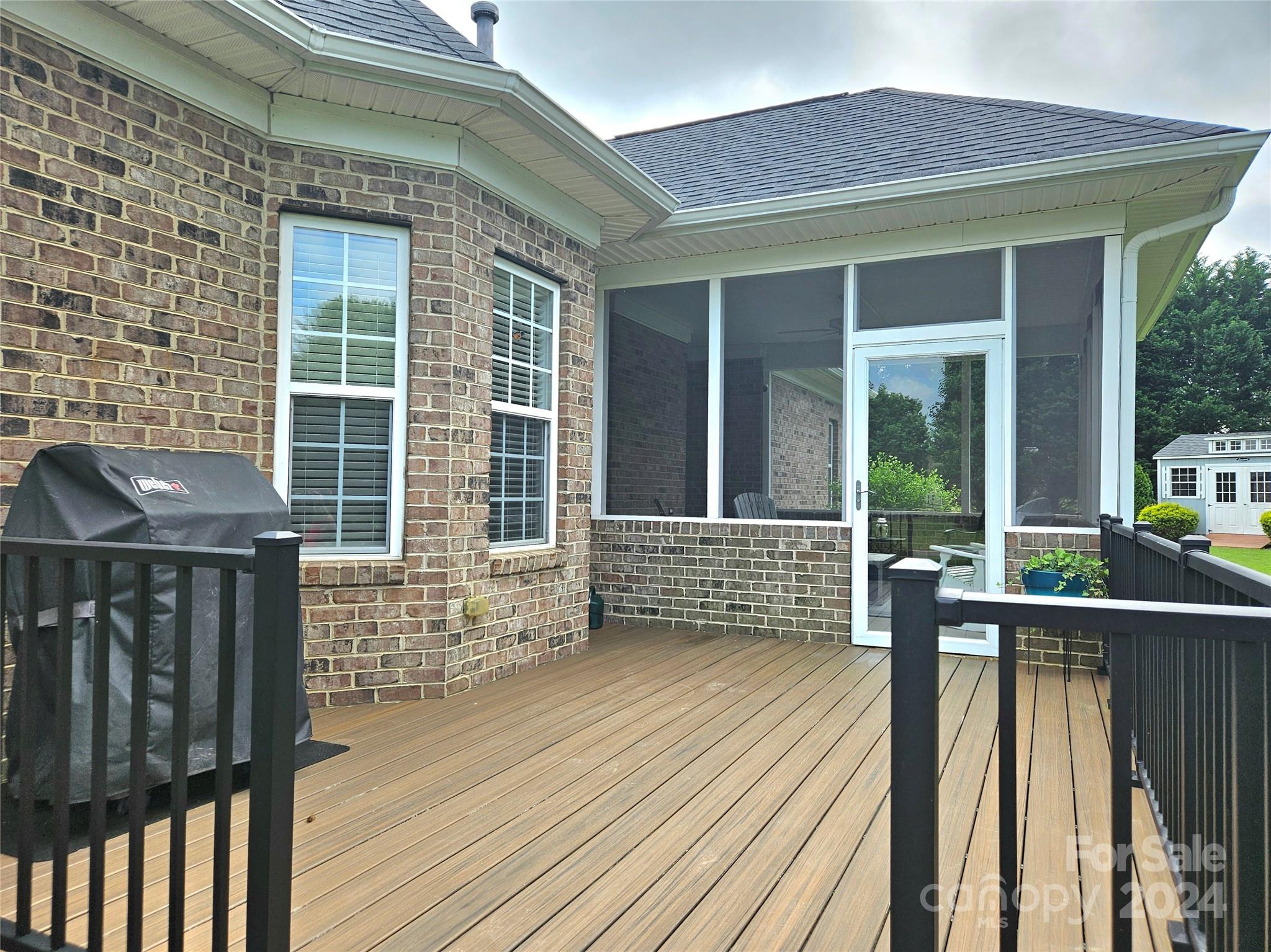 4001 Honeybrook Court