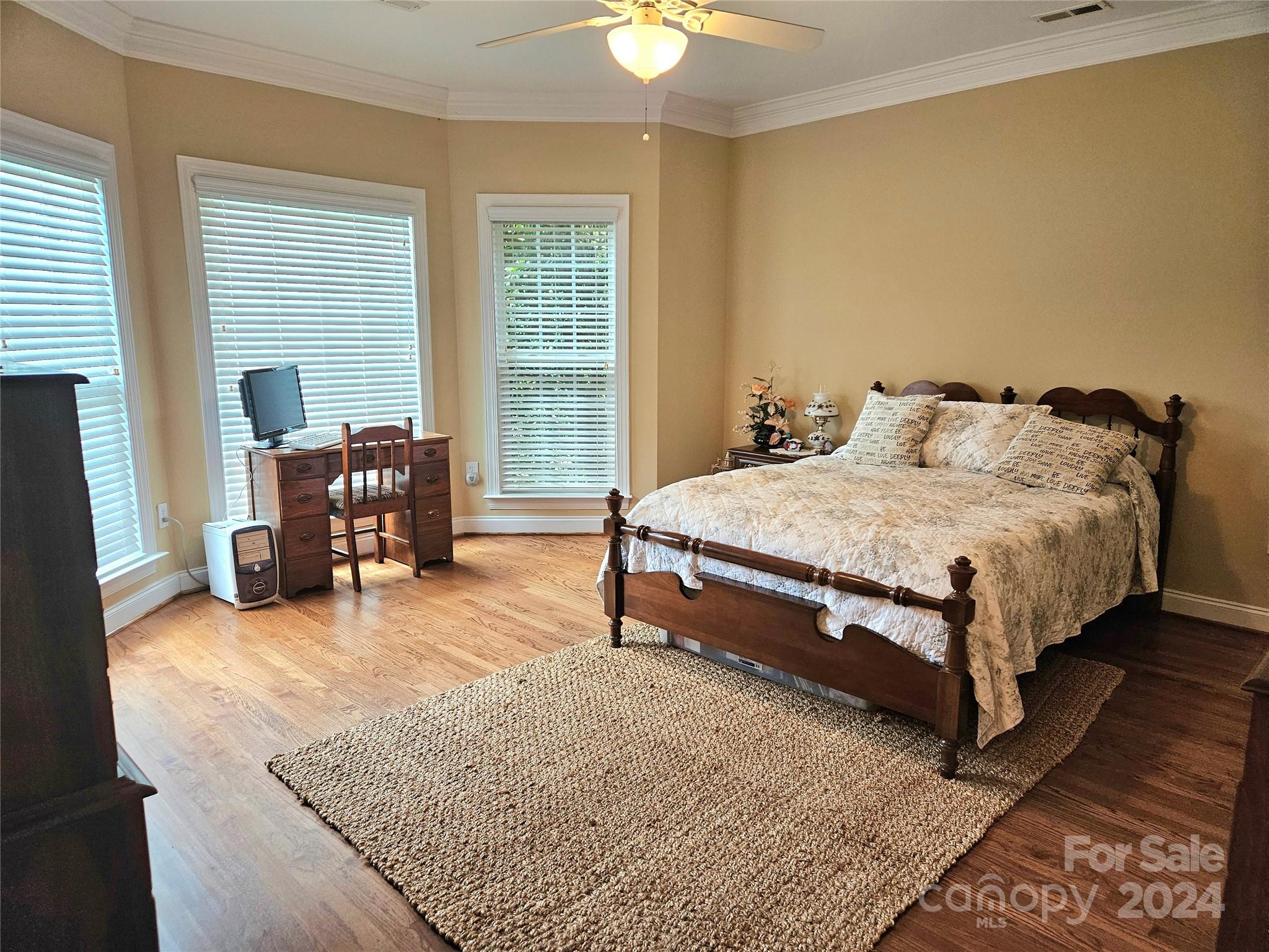 4001 Honeybrook Court
