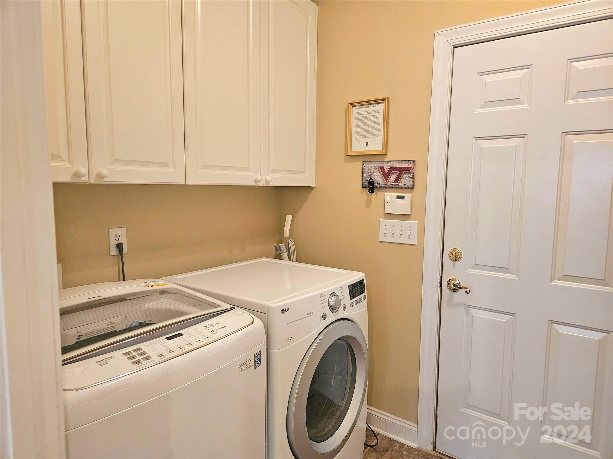 4001 Honeybrook Court