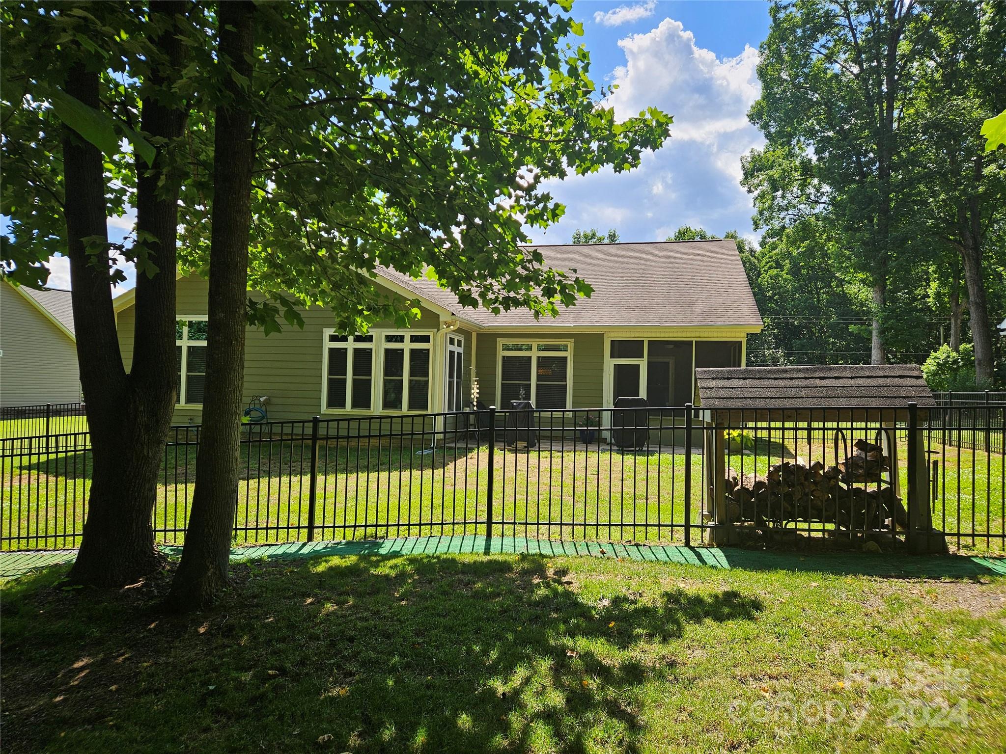 225 Simpson Road