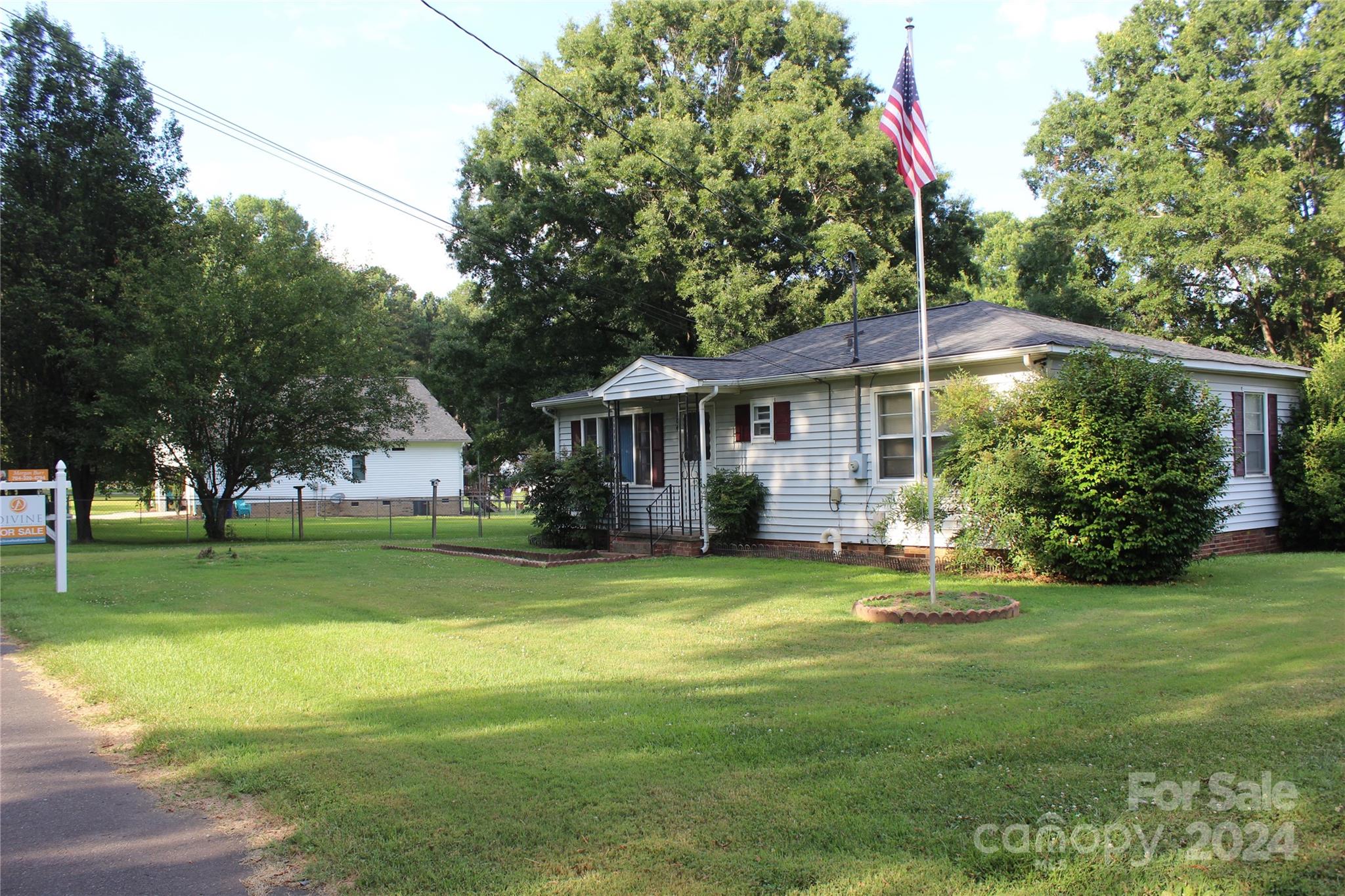 104 Hilltop Street