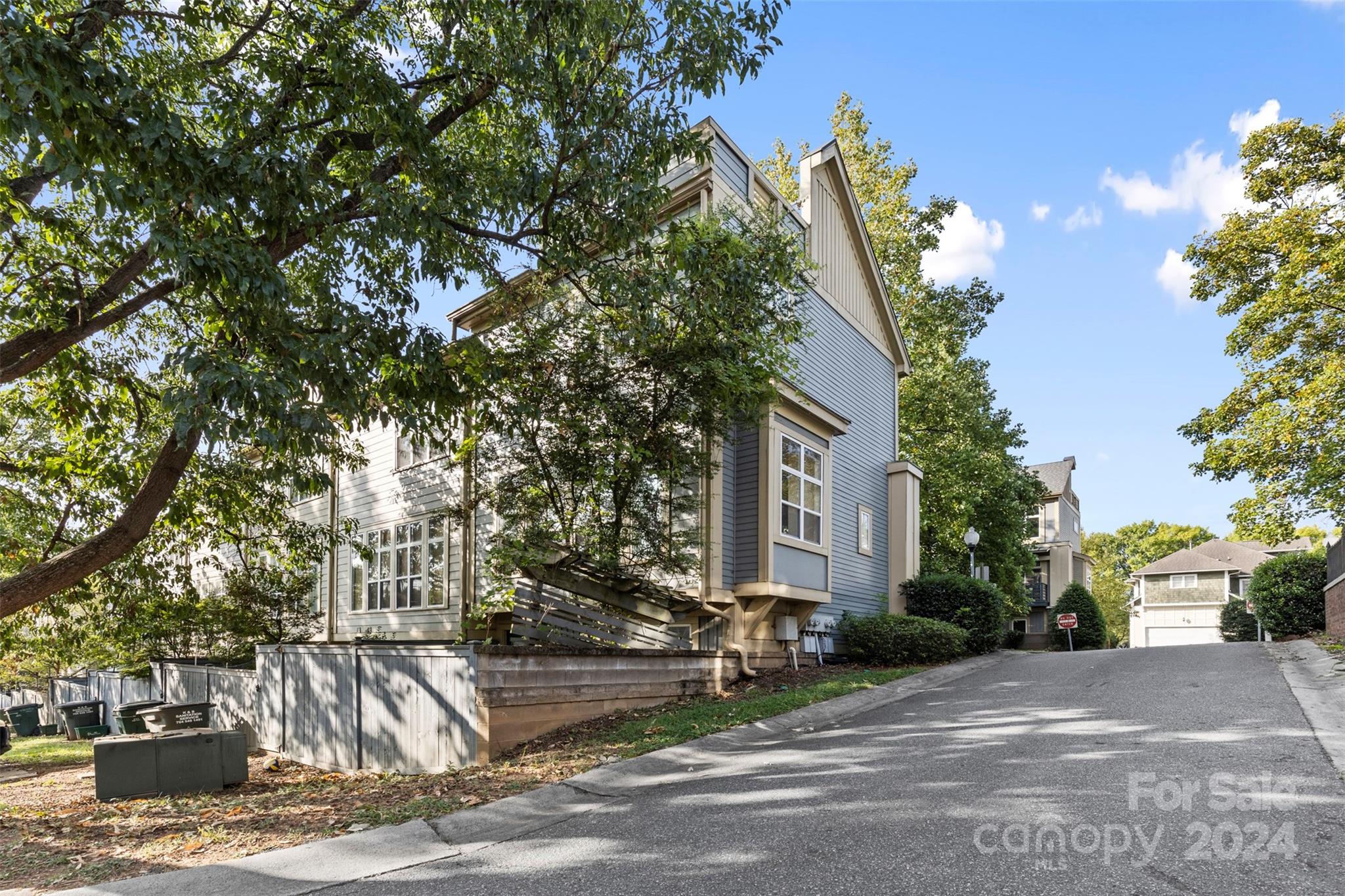 932 Garden District Drive Unit: 9