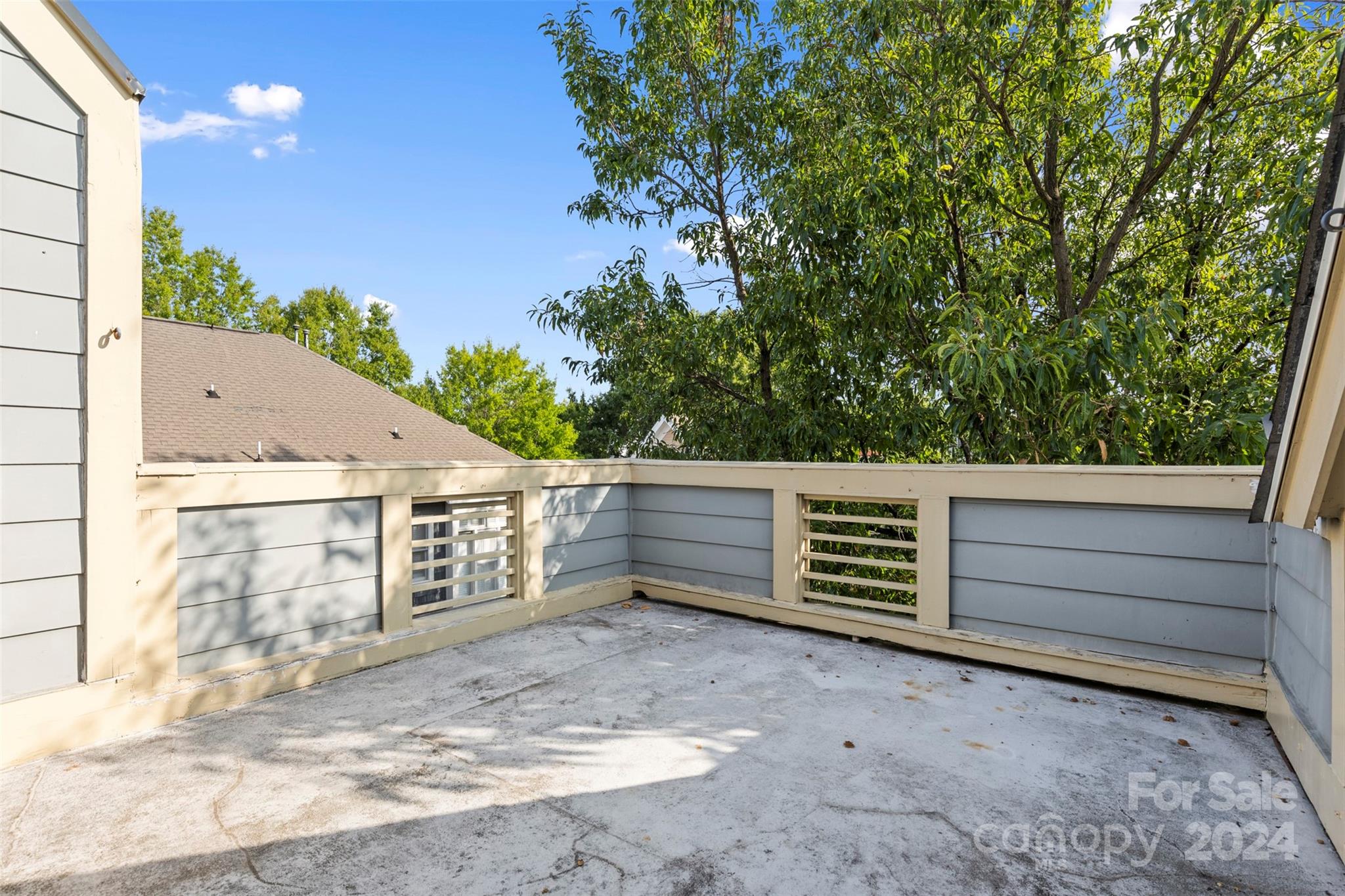 932 Garden District Drive Unit: 9