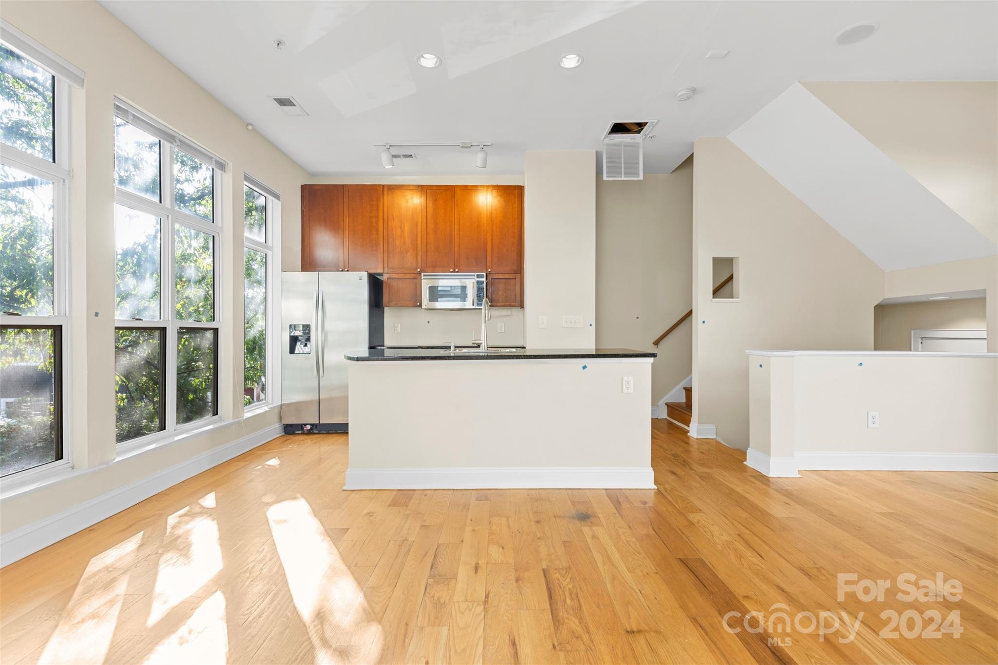 932 Garden District Drive Unit: 9