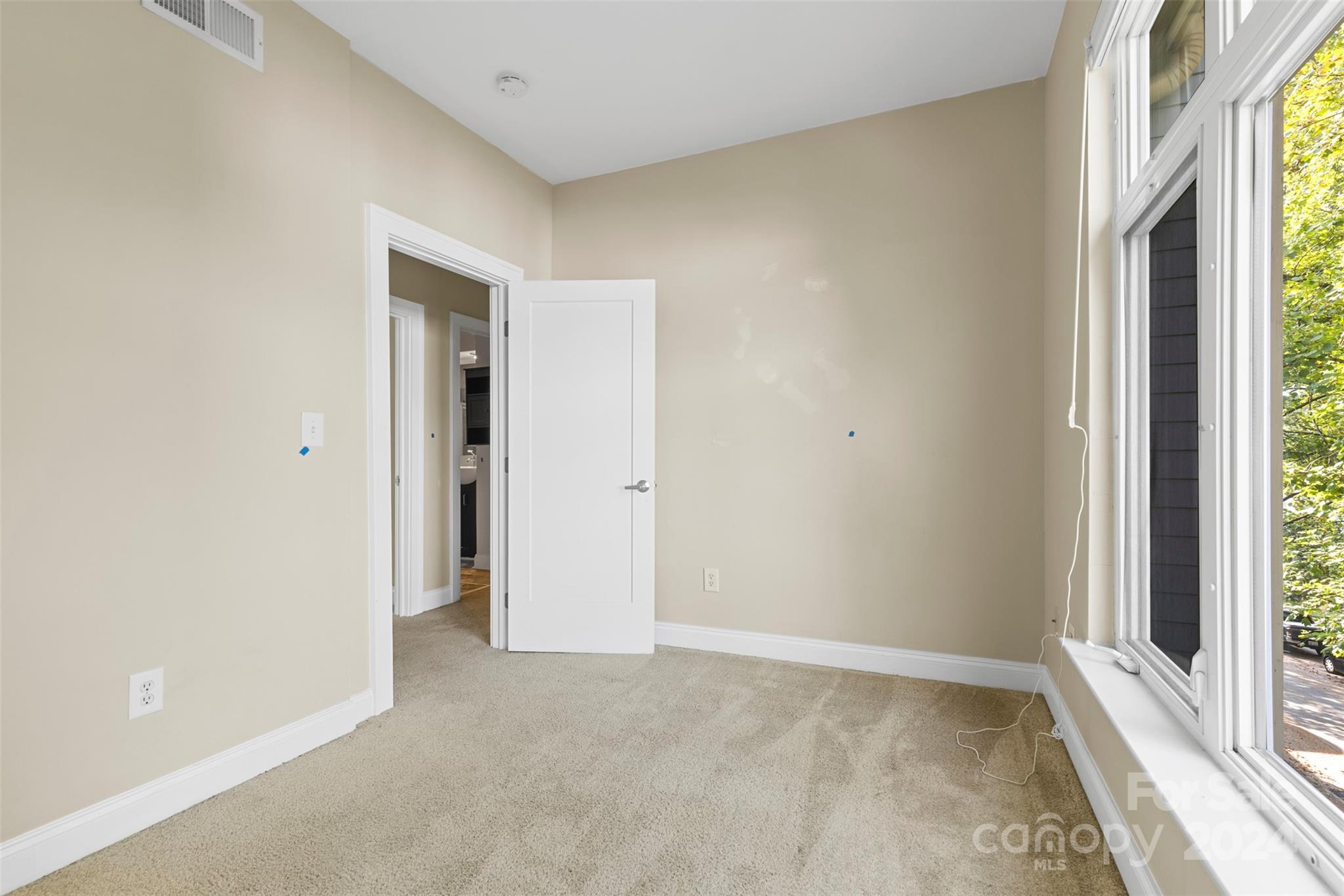 932 Garden District Drive Unit: 9