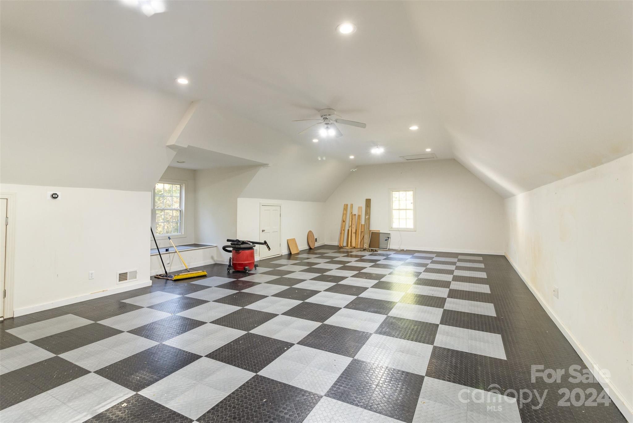 6019 Polk Mountain Drive