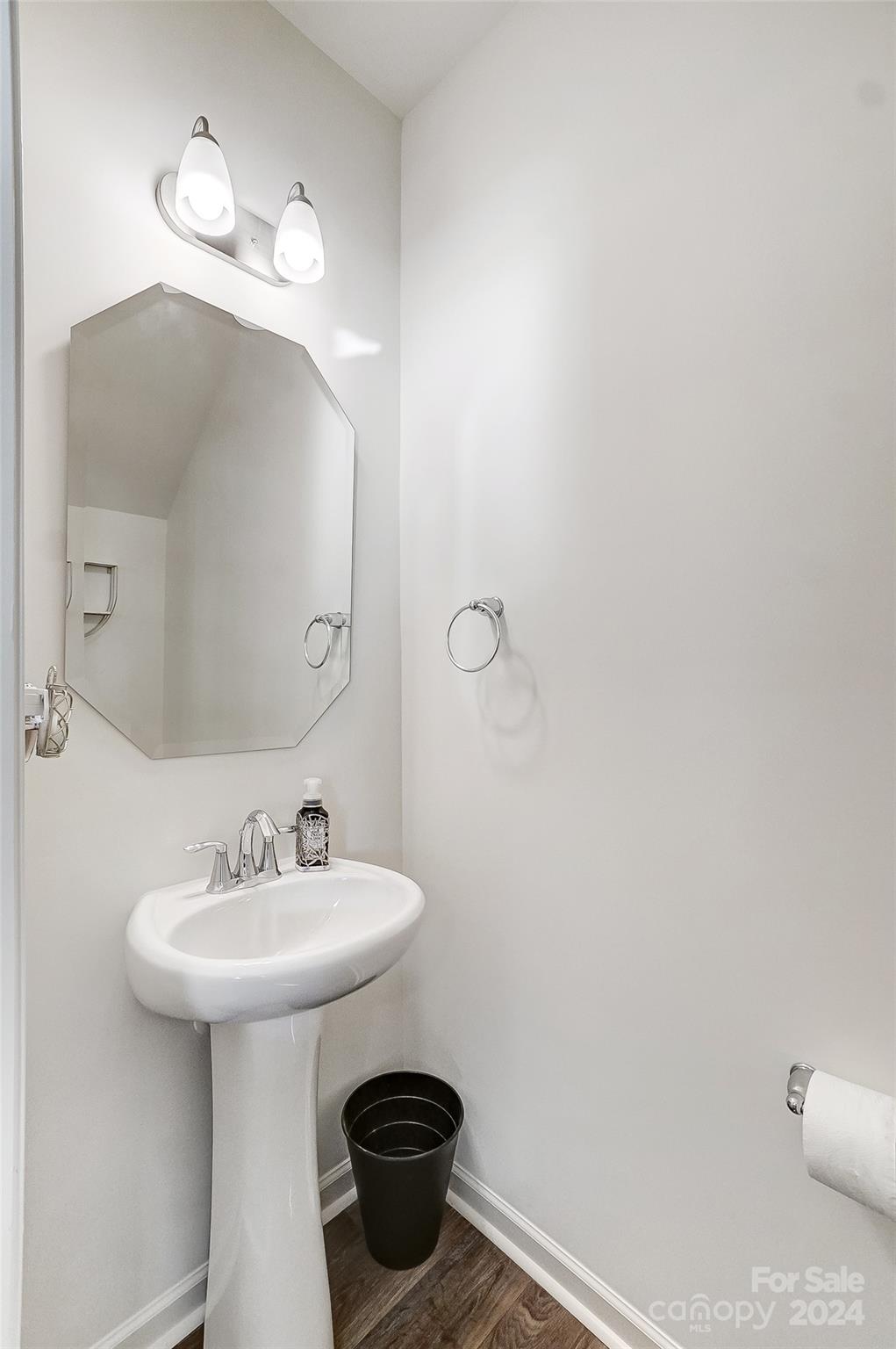 13929 Clayborn Street Unit: 96