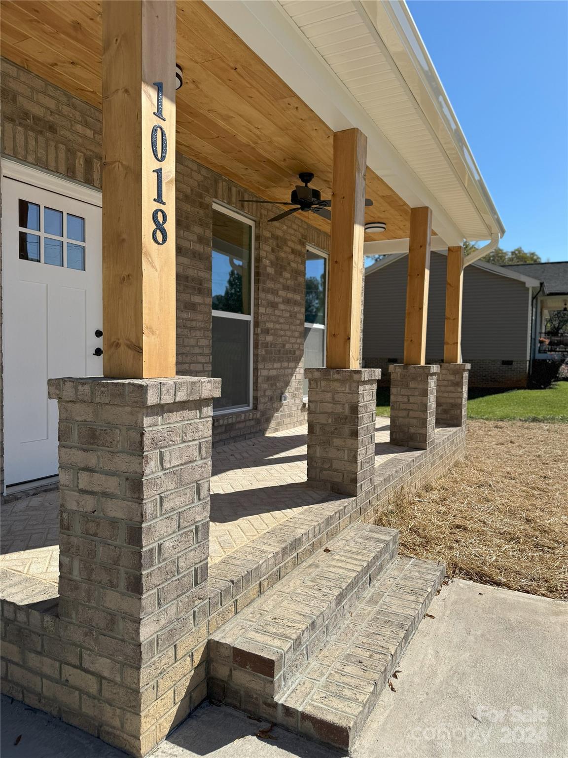 1018 Cross Creek Drive