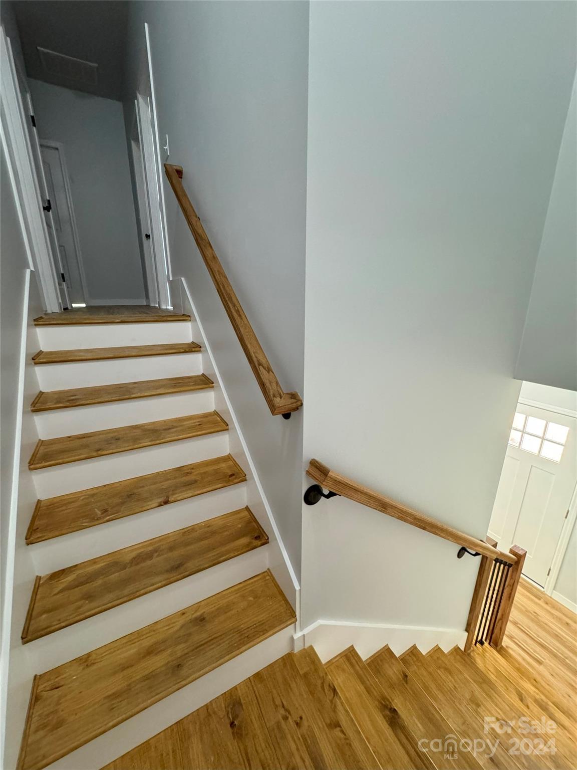 1018 Cross Creek Drive