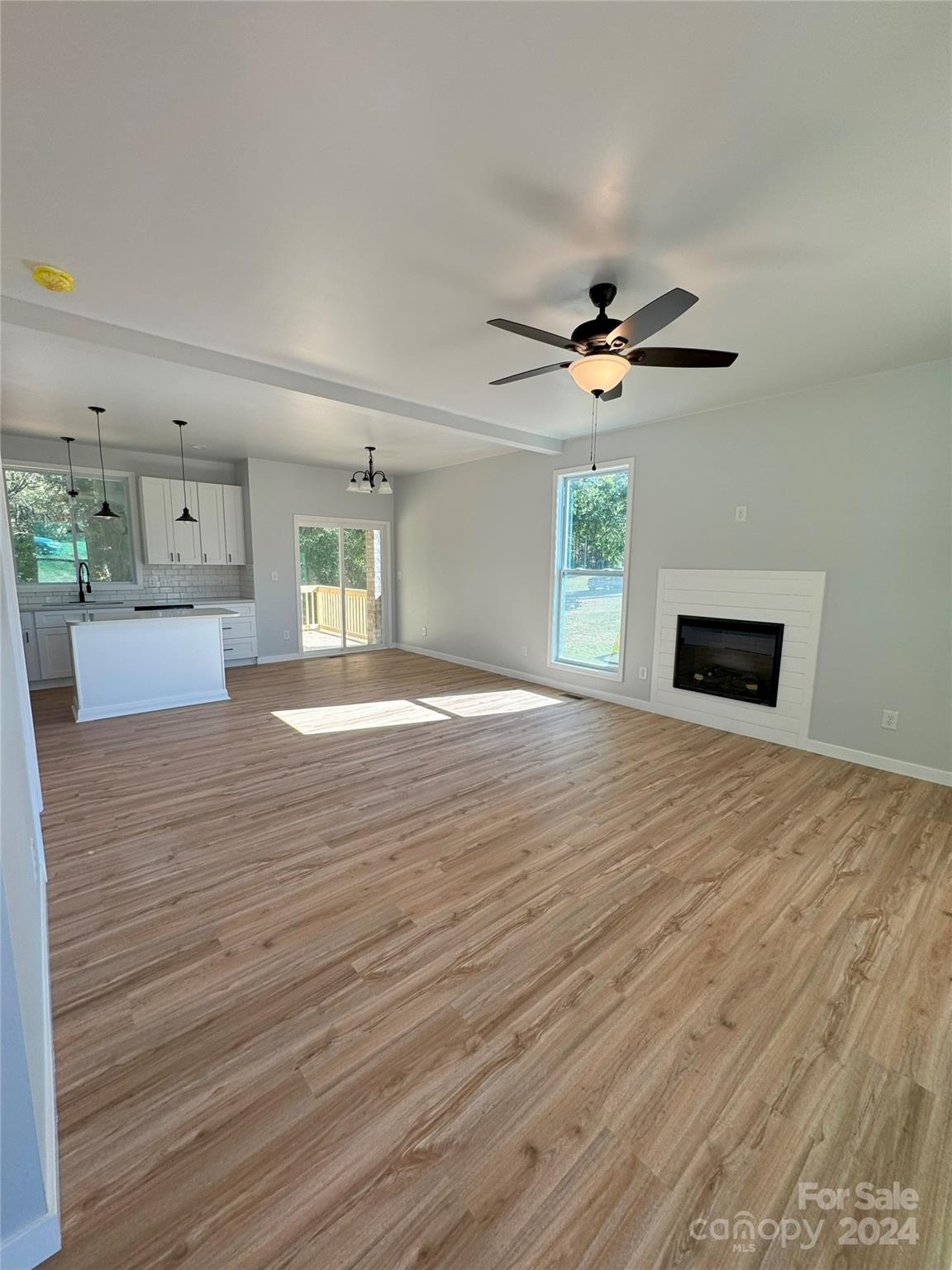 1018 Cross Creek Drive