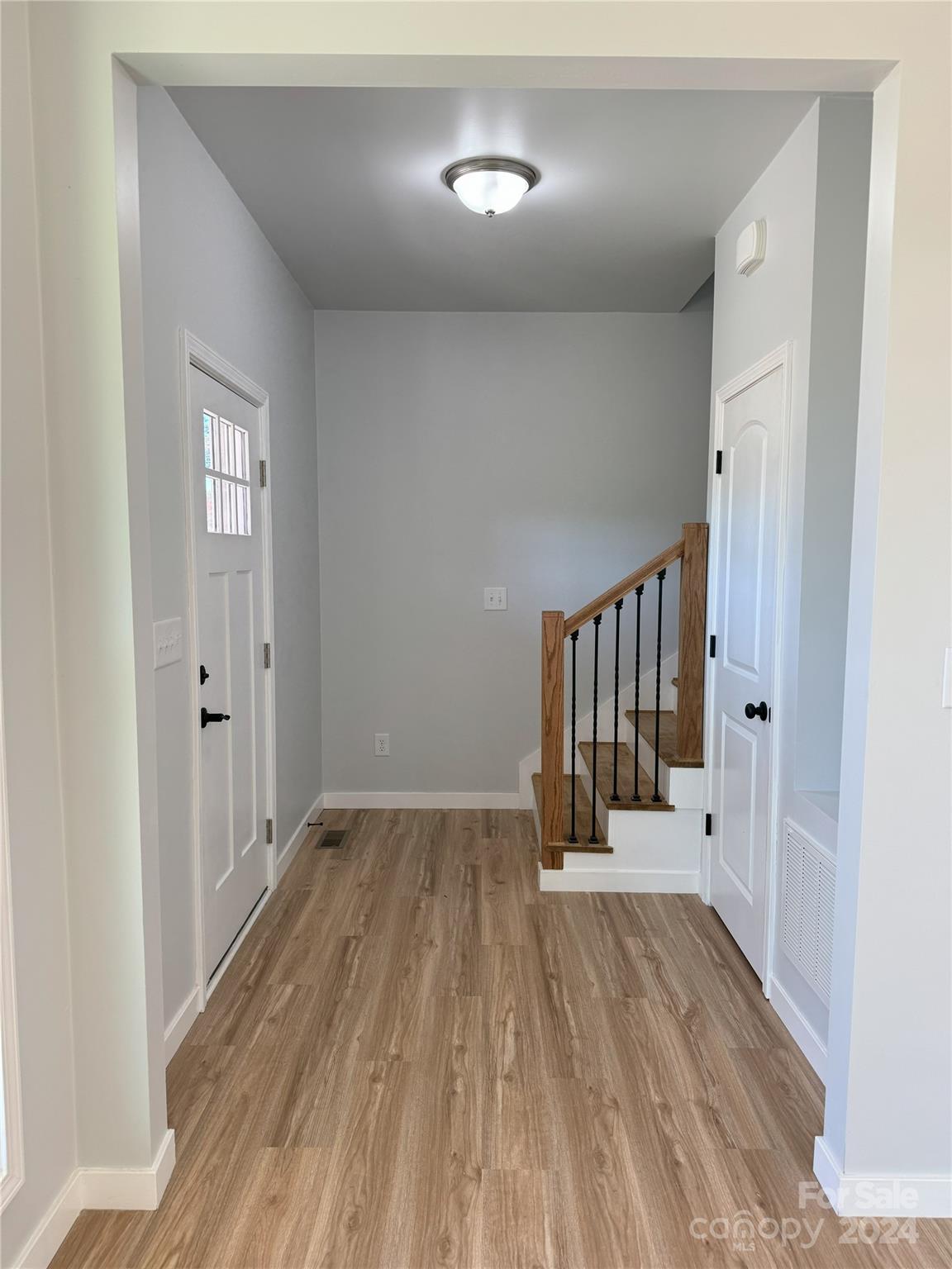 1018 Cross Creek Drive