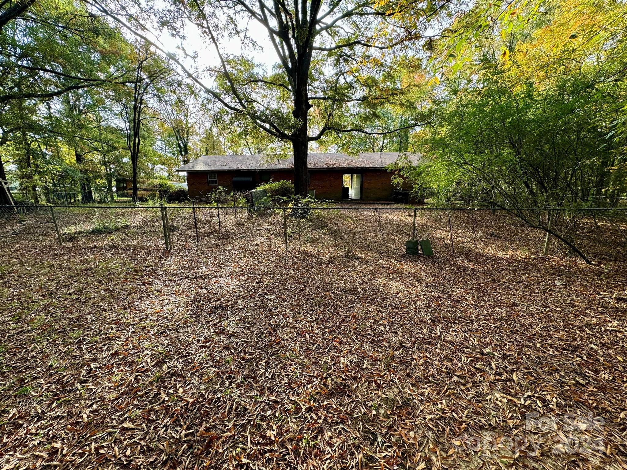 5515 NC Hwy 24/27 Highway E