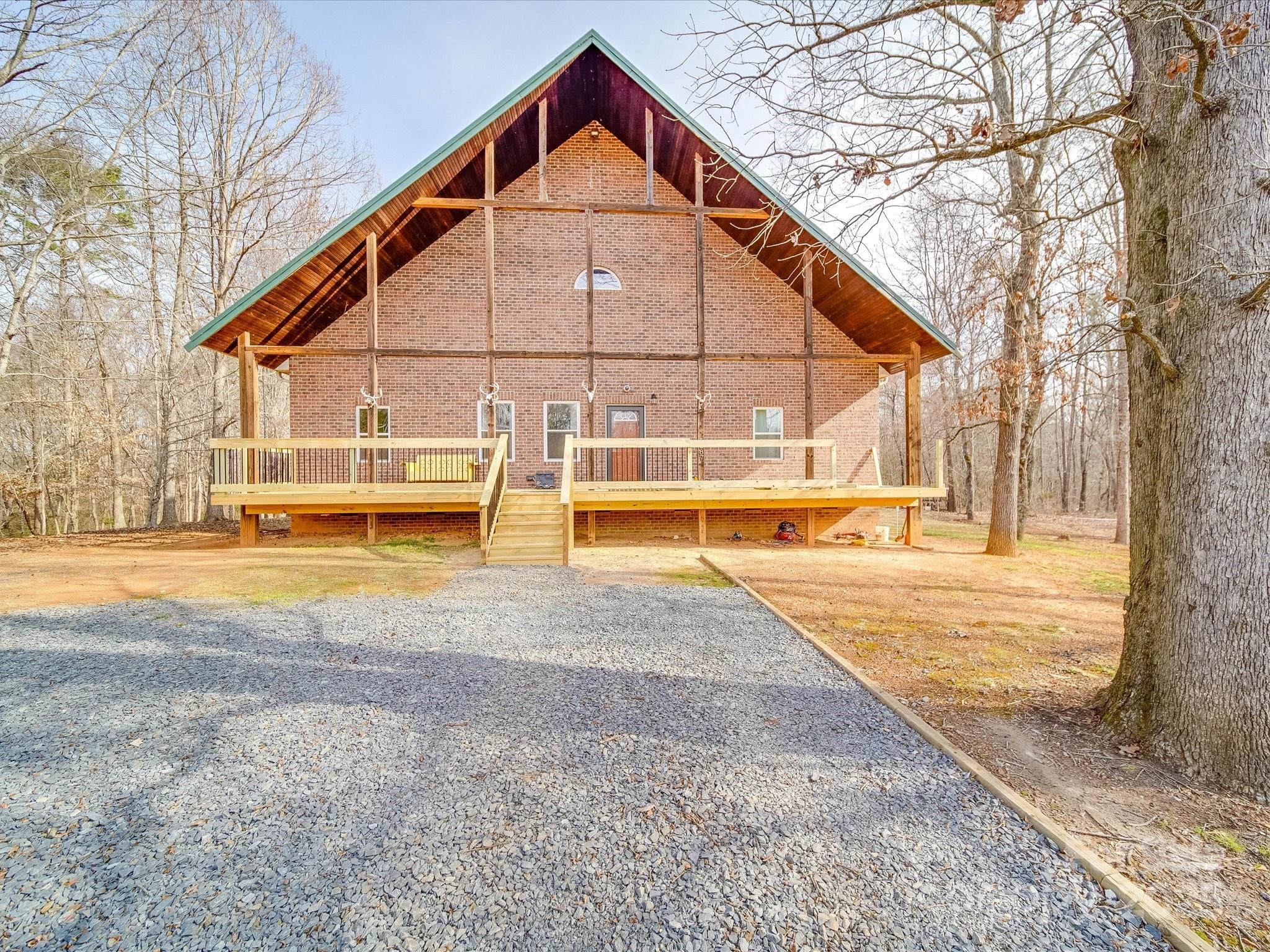 5687 Putuptoe Place