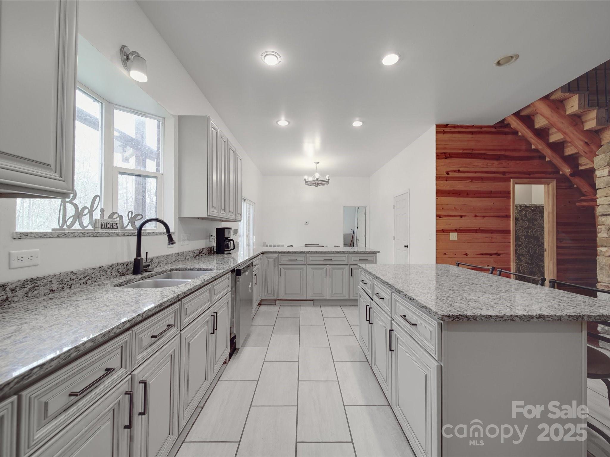 5687 Putuptoe Place