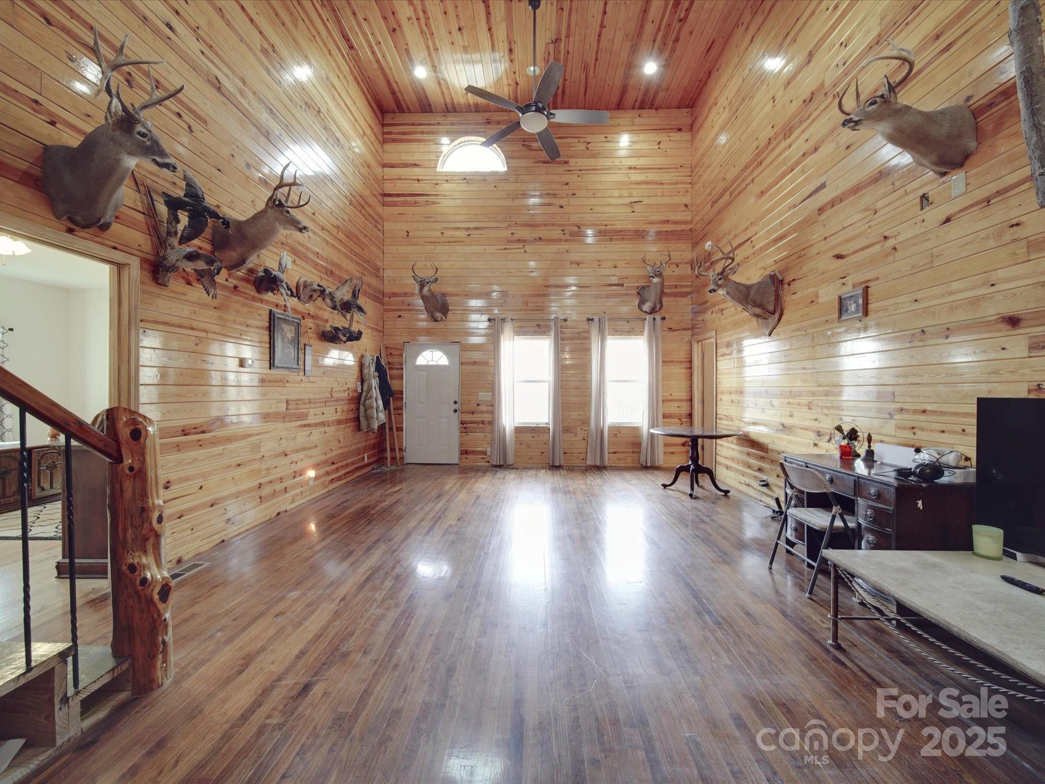 5687 Putuptoe Place
