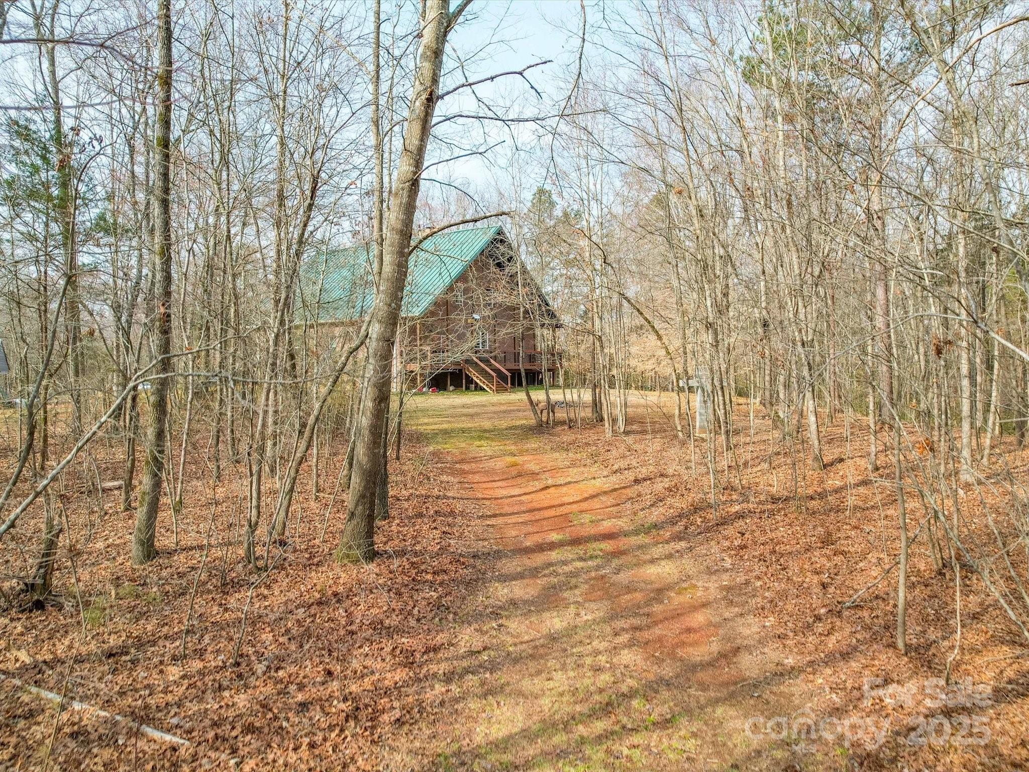 5687 Putuptoe Place