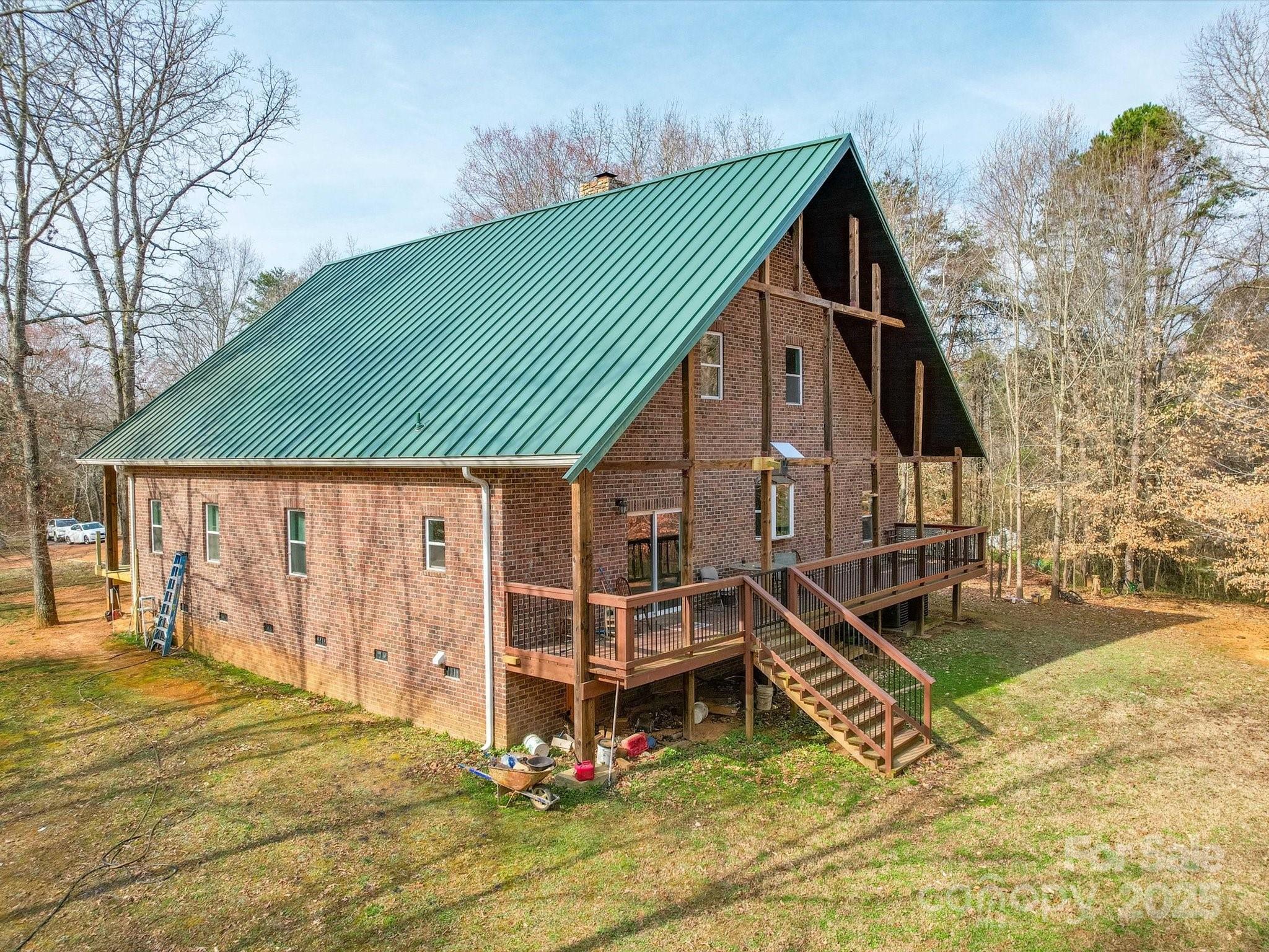 5687 Putuptoe Place