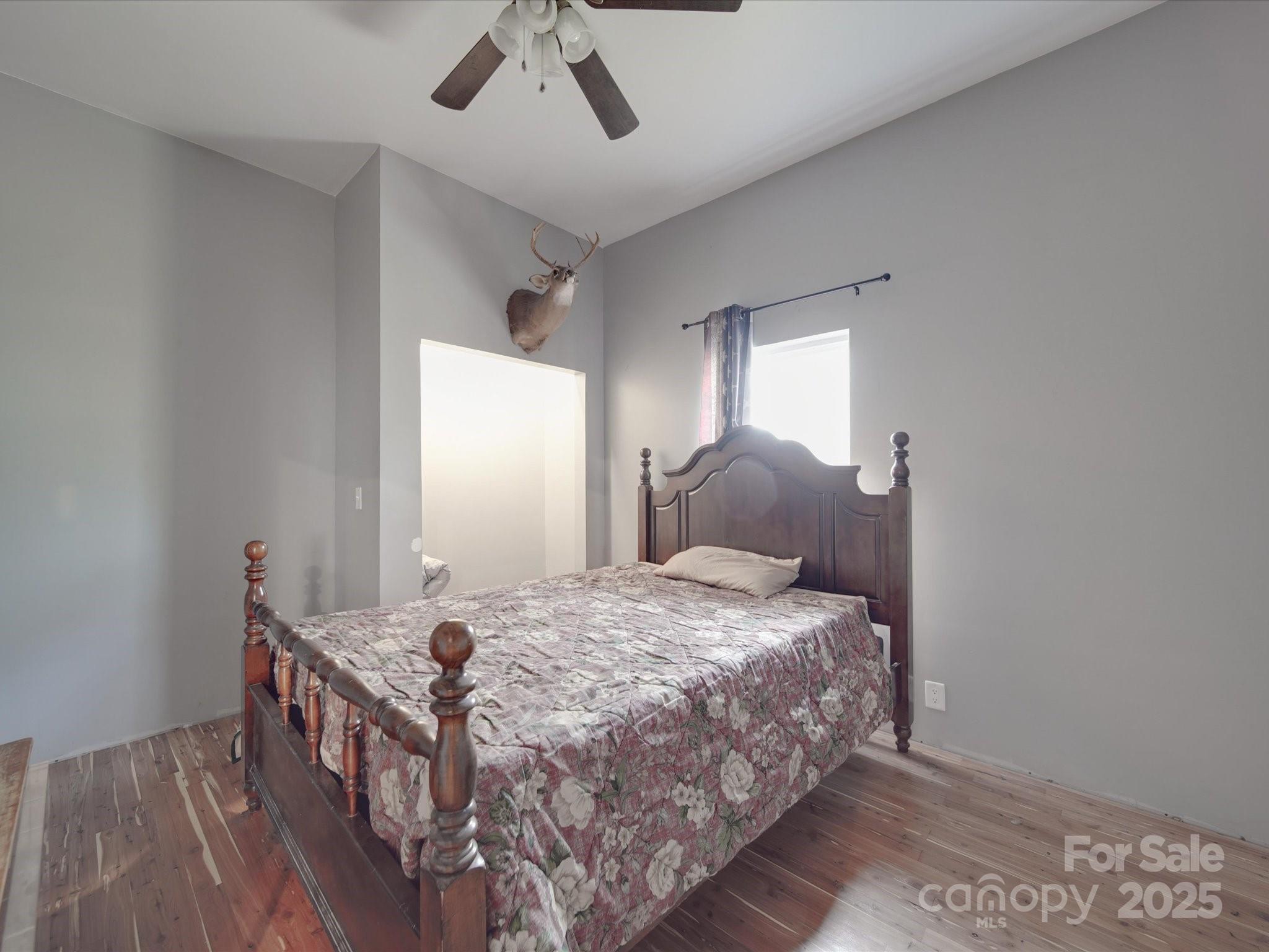 5687 Putuptoe Place