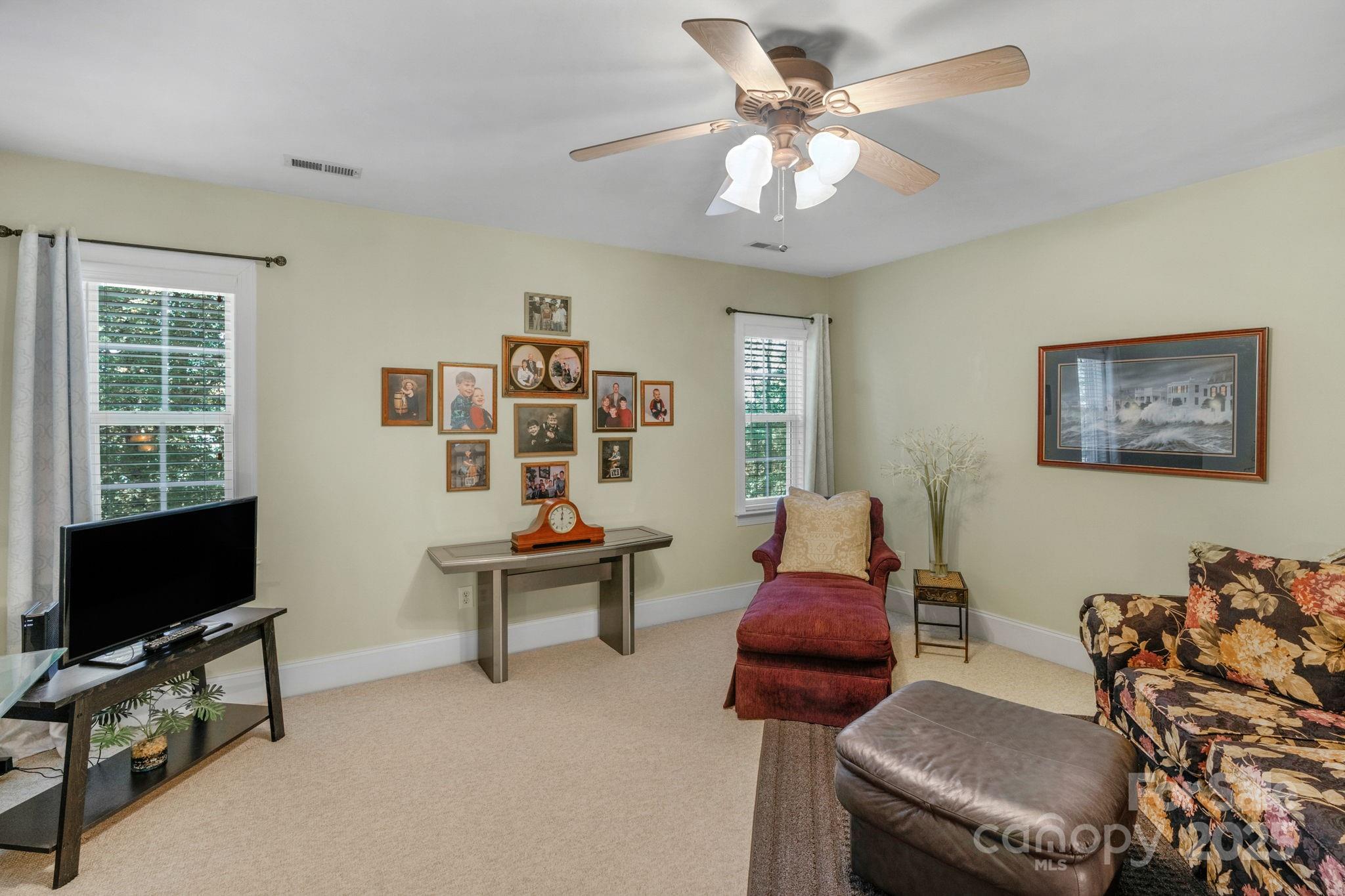 4586 Chanel Court