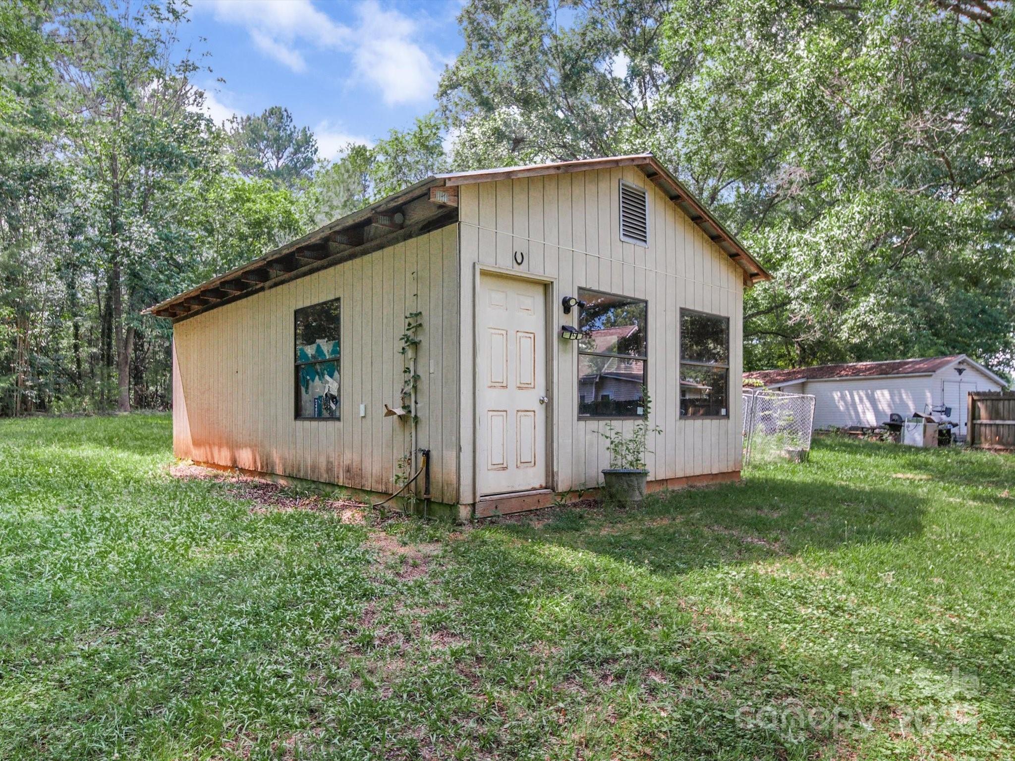 1780 Short Street