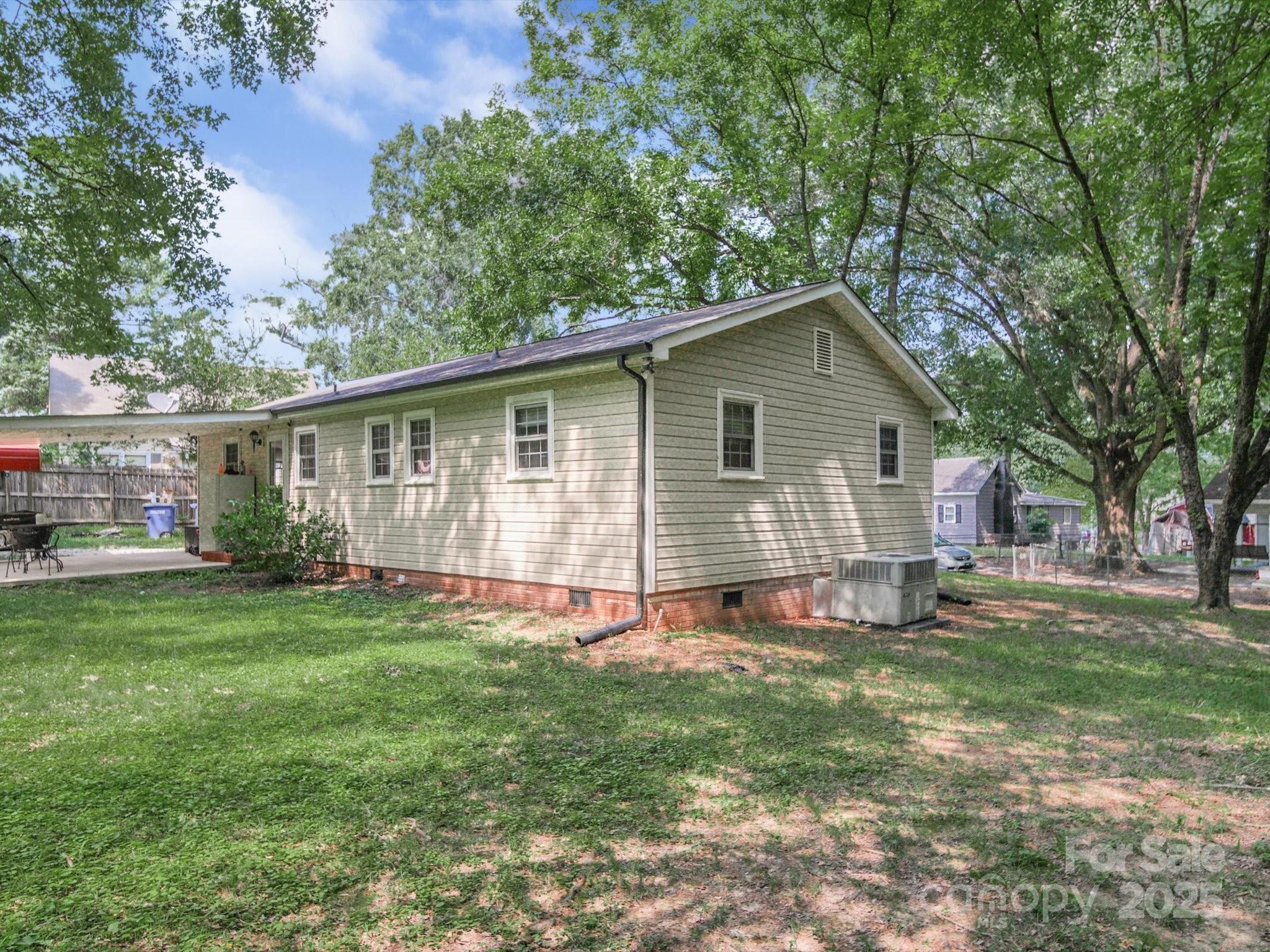 1780 Short Street