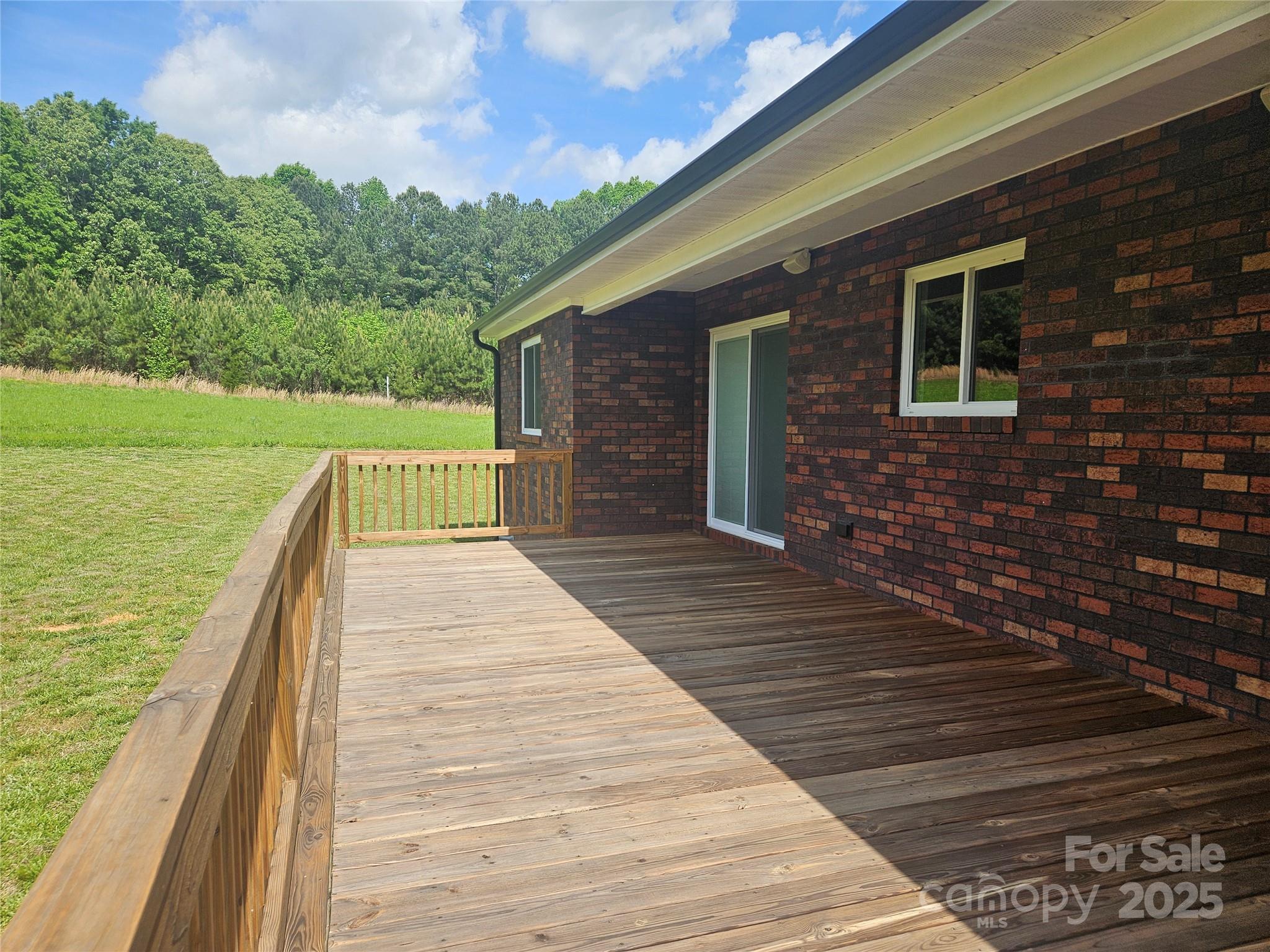 485 Hilltop Road