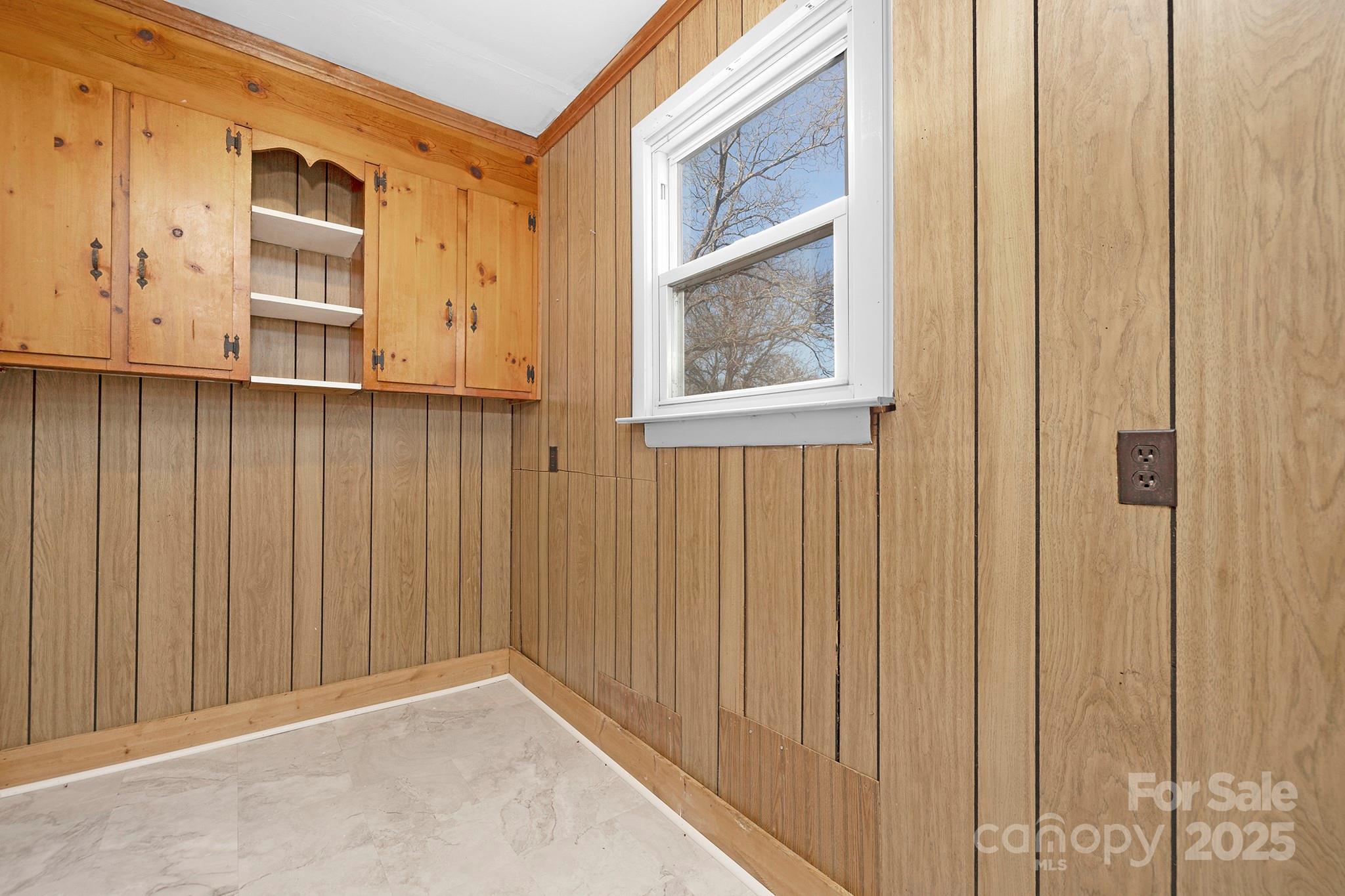 12491 Oak Grove Road