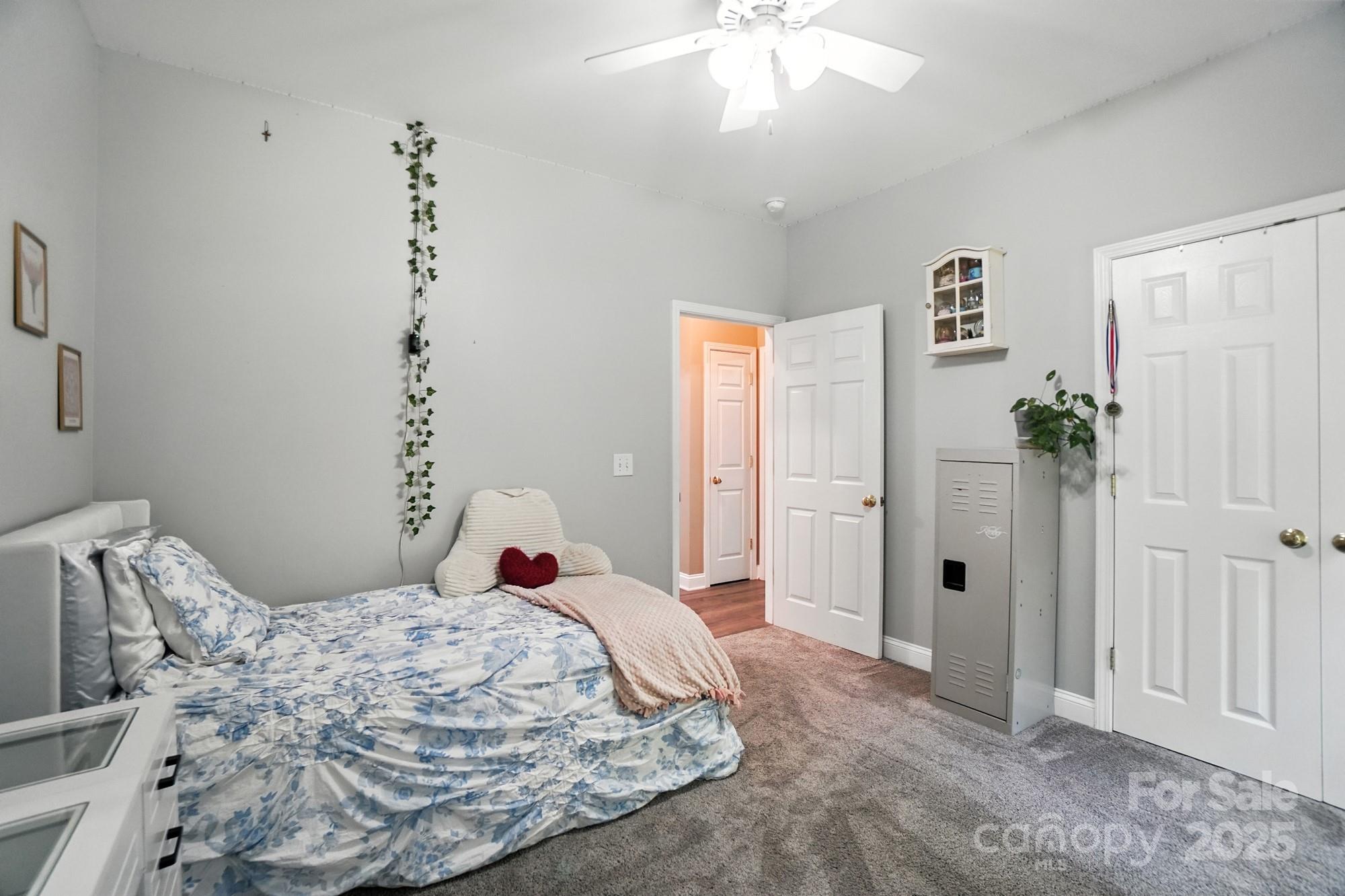 7655 Maple Bluff Lane