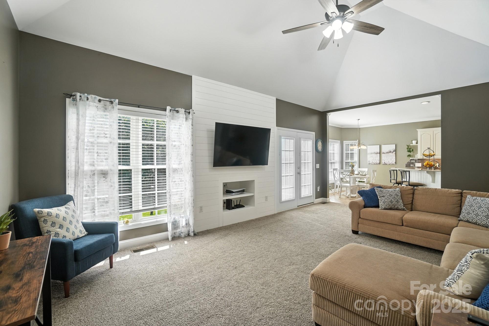 7655 Maple Bluff Lane
