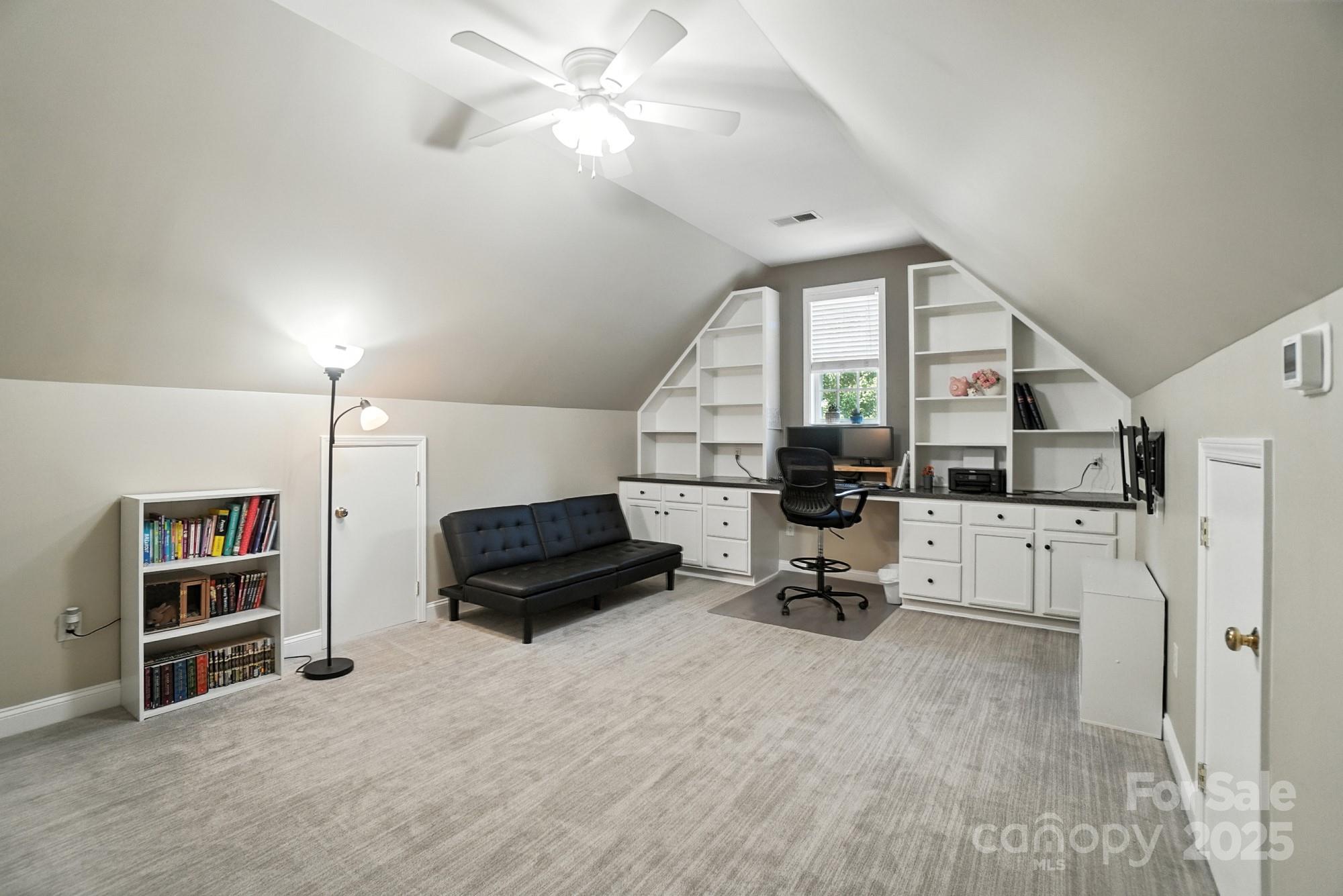 7655 Maple Bluff Lane