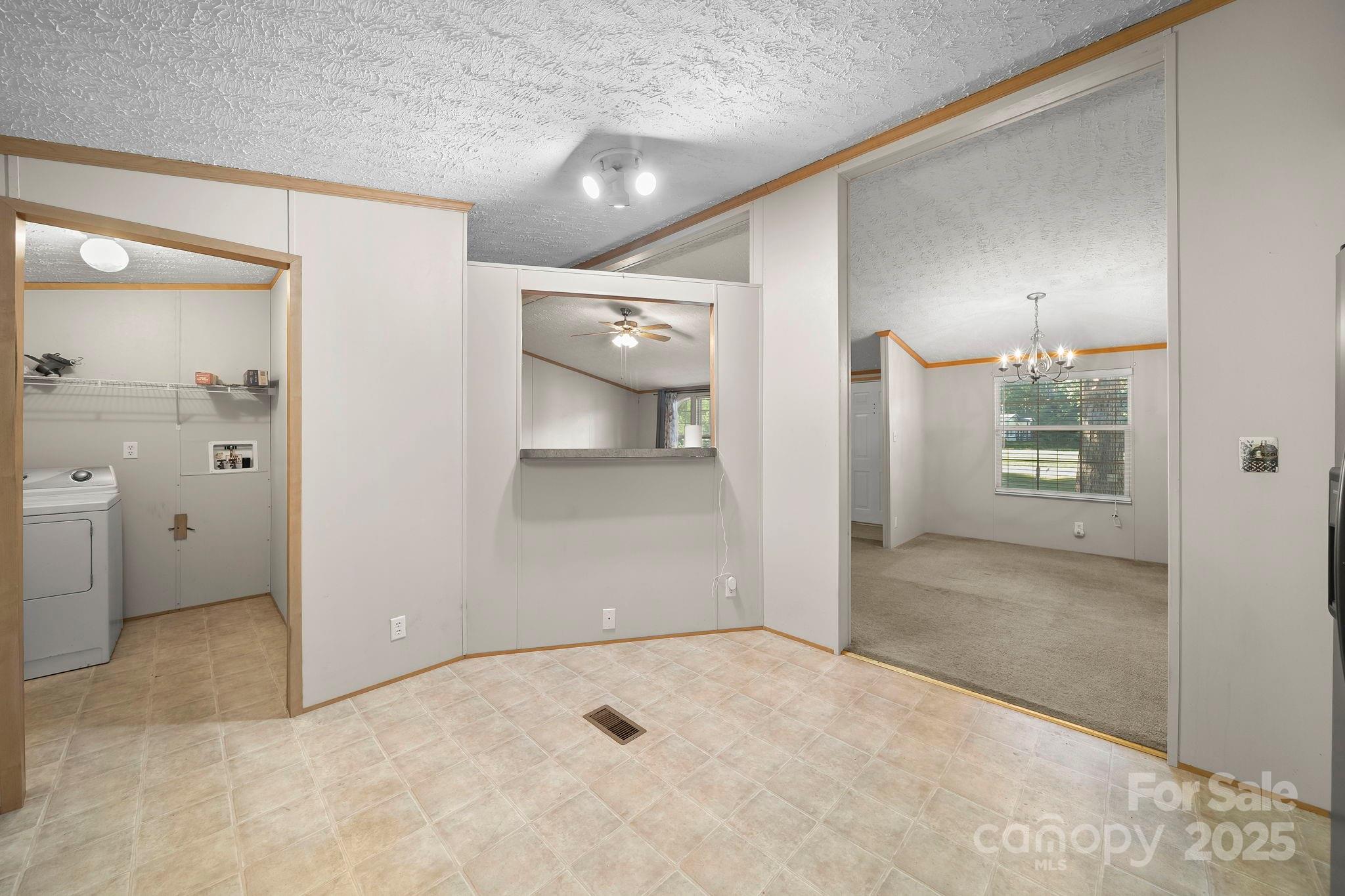 13768 Saint Thomas Drive