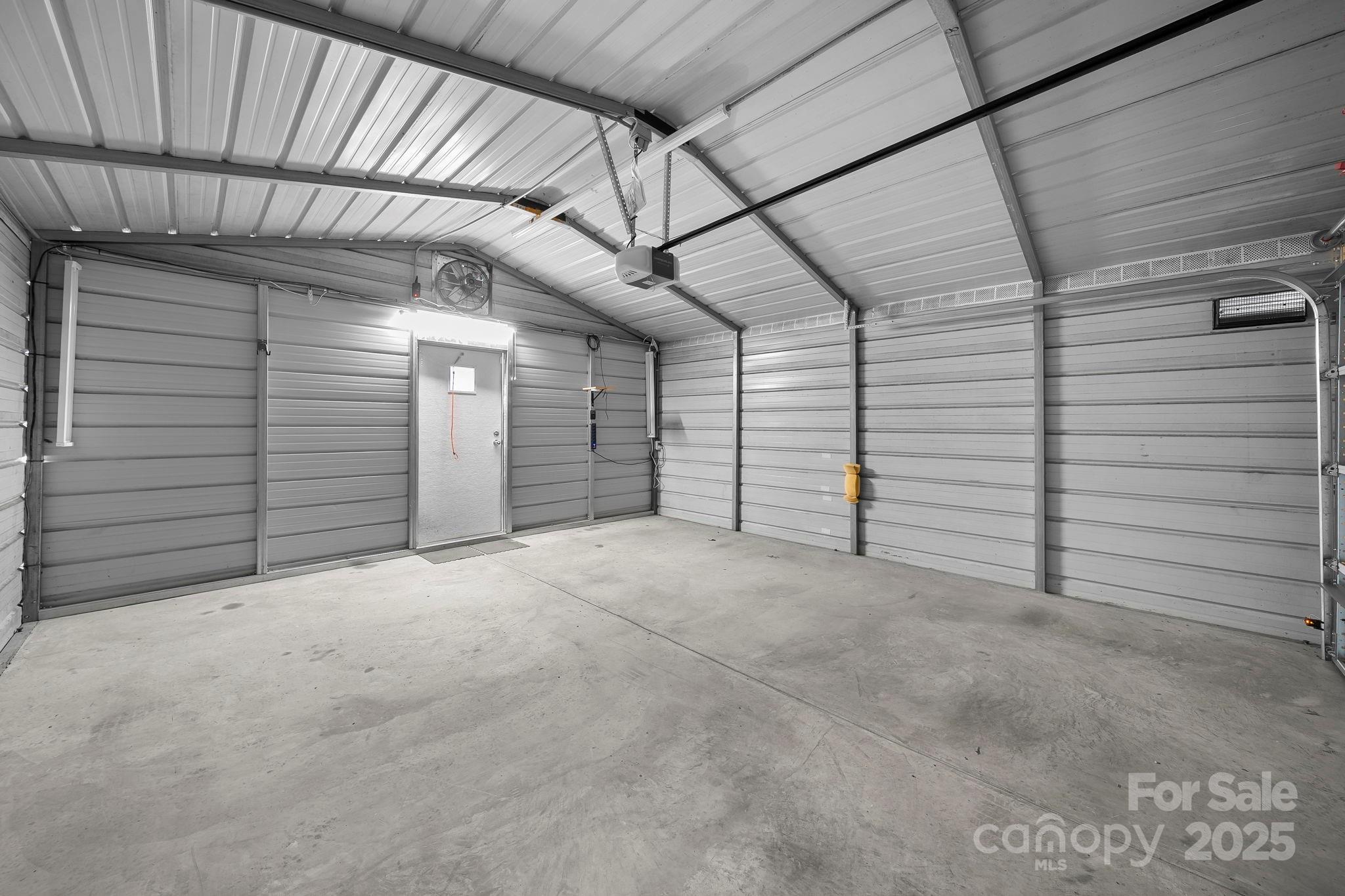 13768 Saint Thomas Drive