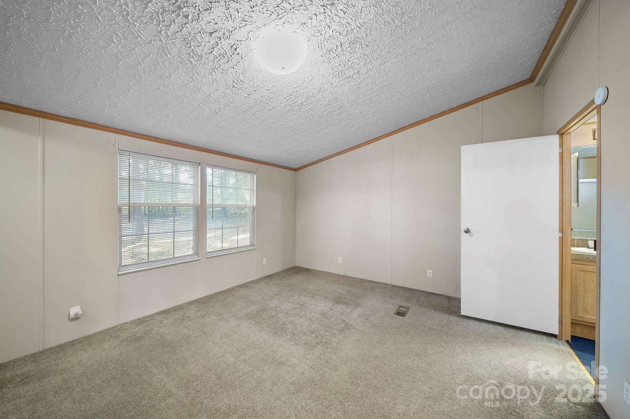 13768 Saint Thomas Drive